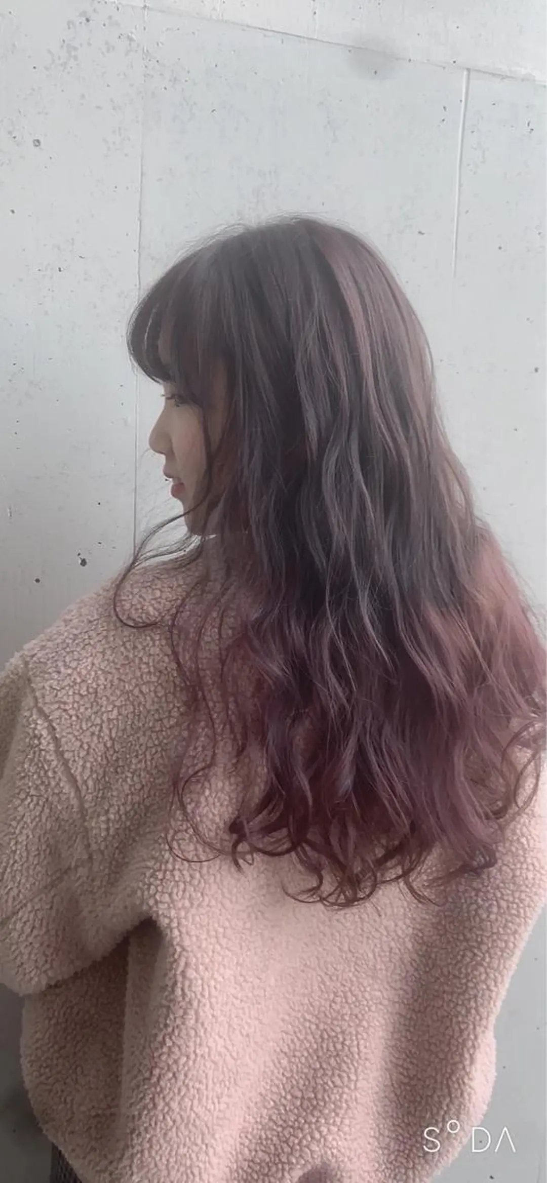 ロング カラー レッドカラー バイオレットカラー 井上 佳奈のヘアスタイル