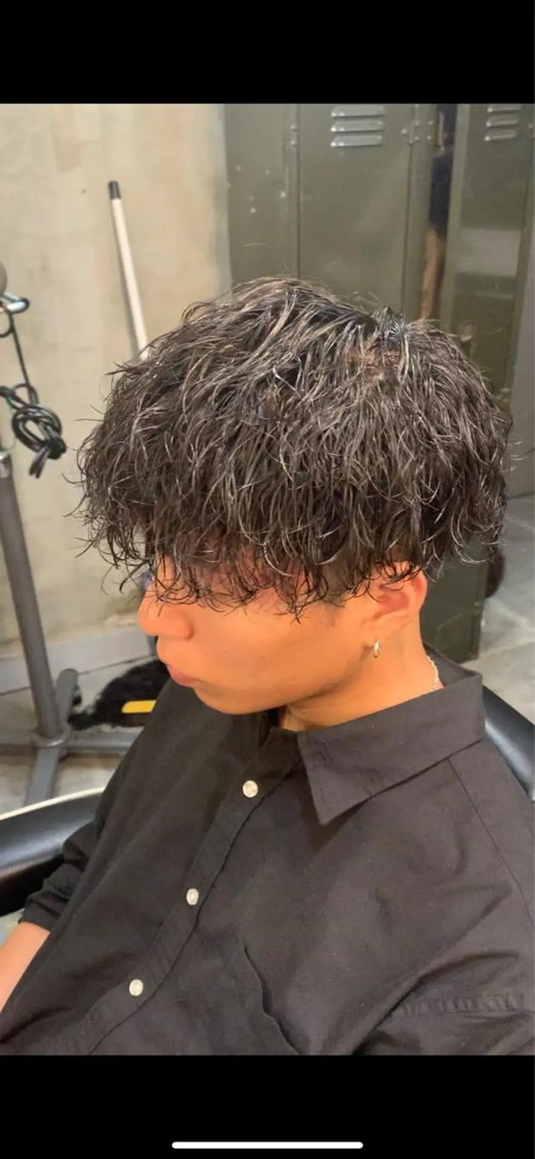 パーマ メンズ マッシュ メンズパーマ ツイストスパイラルパーマ スパイラルパーマ CARNEL所属・メンズ専門CANEL かずまのヘアスタイル