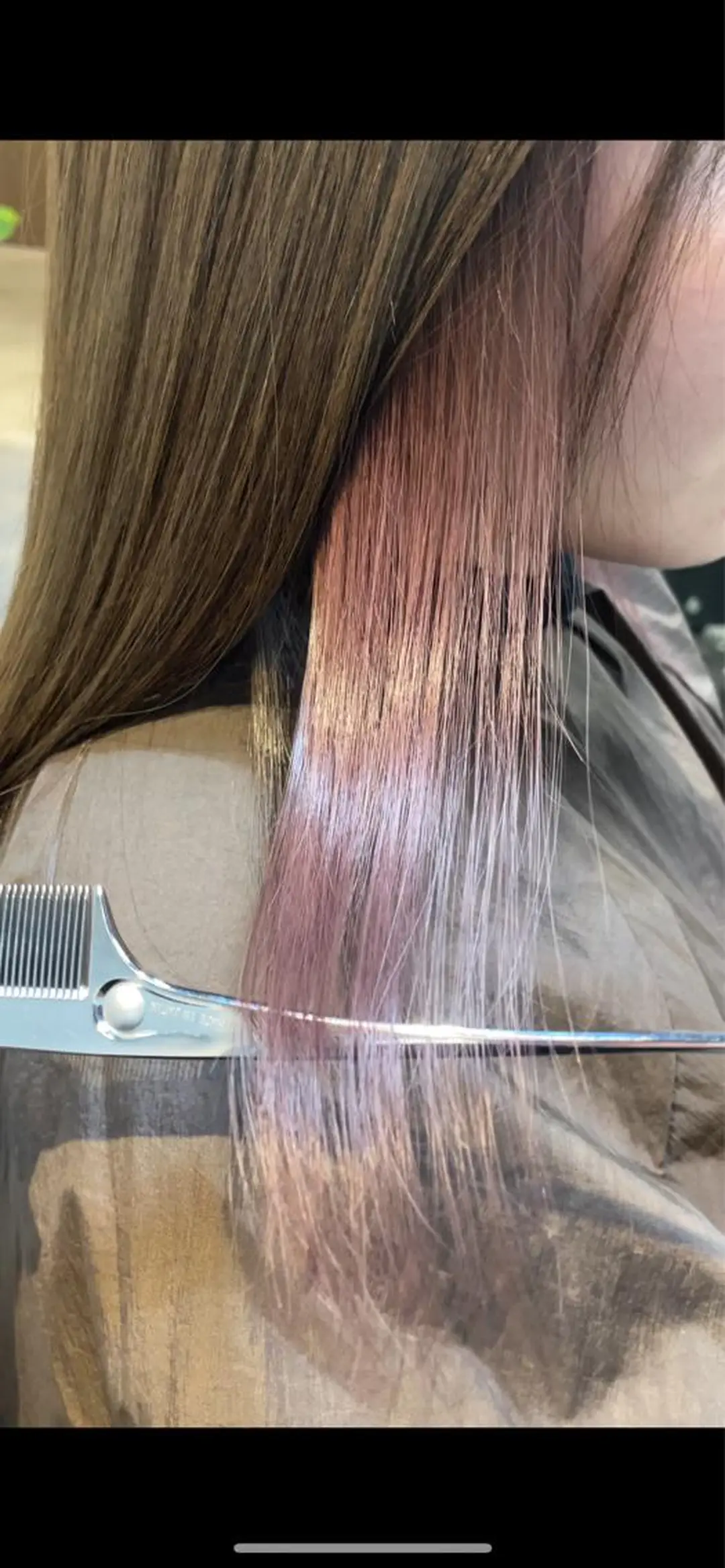 セミロング カラー インナーカラー ピンクカラー カット ヘアカラー 👑髪質改善カラー 中垣斗希のヘアスタイル