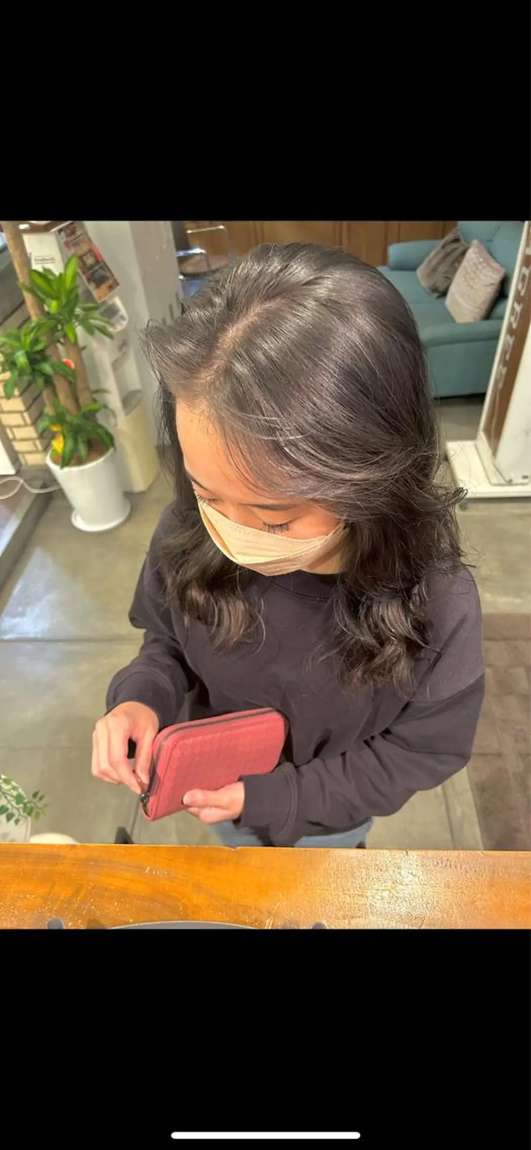 カラー AGREE Momokaのヘアスタイル