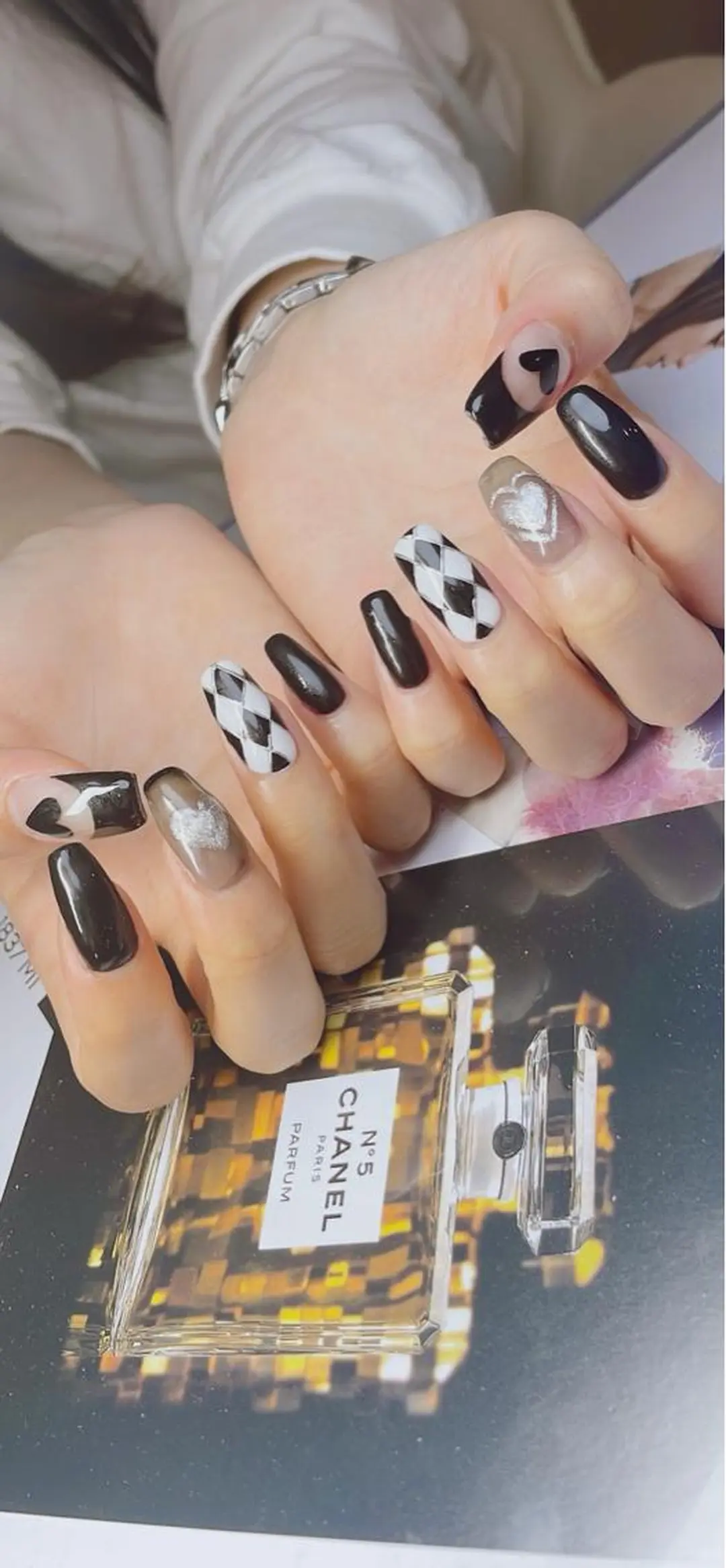 ネイル アートネイル ハート ハンドネイル LaLa Peach 福岡のマツエク・マツパデザイン