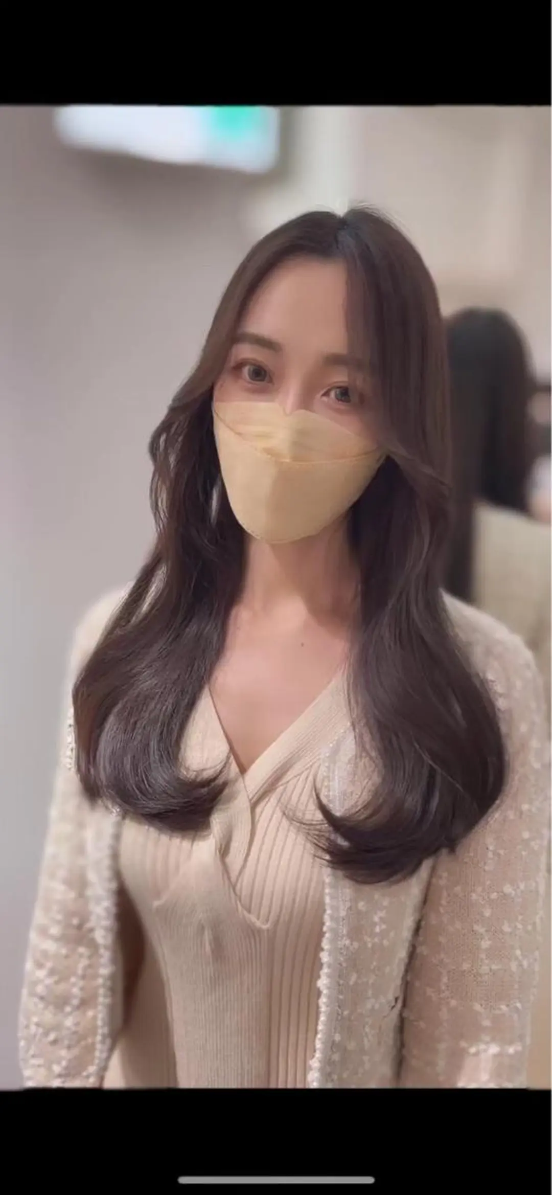 ロング 韓国風ヘア ロング 柔らか透明感カラー ☀️koshi☀️のヘアスタイル