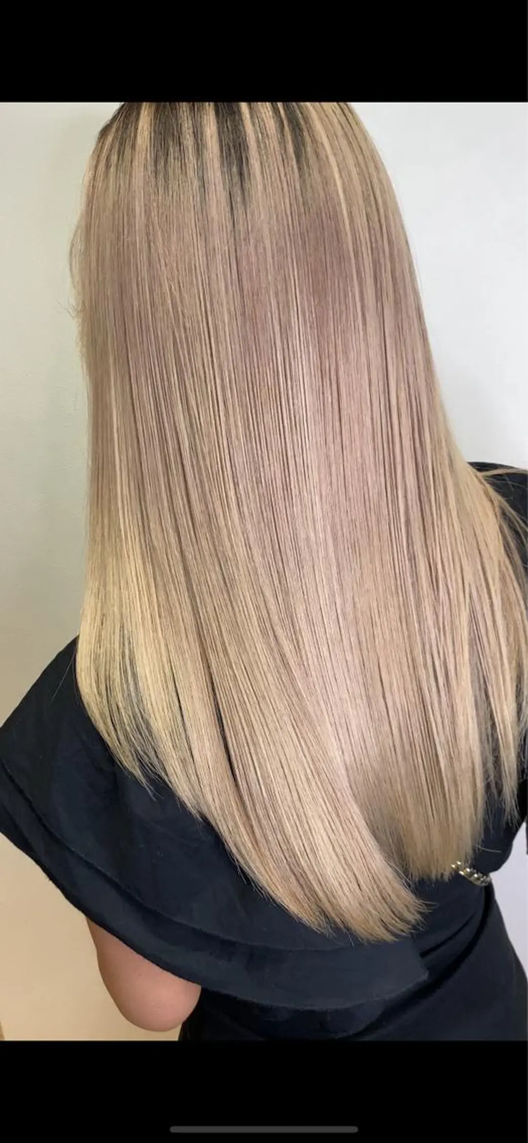 ロング 透明感ブリーチ/ メンズパーマのヘアスタイル