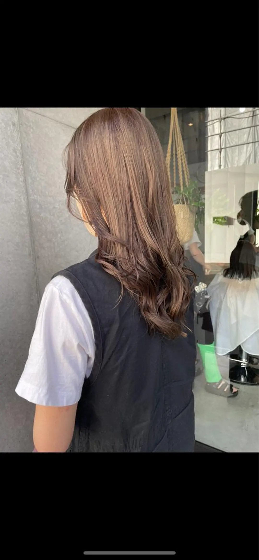 セミロング シンプル美容室所属・シンプル 美容室のヘアスタイル
