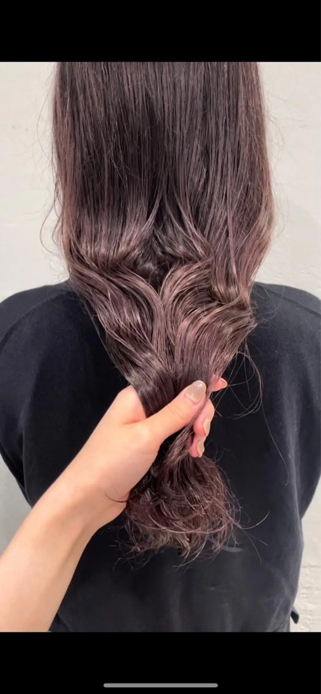 ロング カラー ヘアアレンジ ブリーチ iena池袋所属・iena池袋 /ゆーこの眉毛・アイブロウイメージ