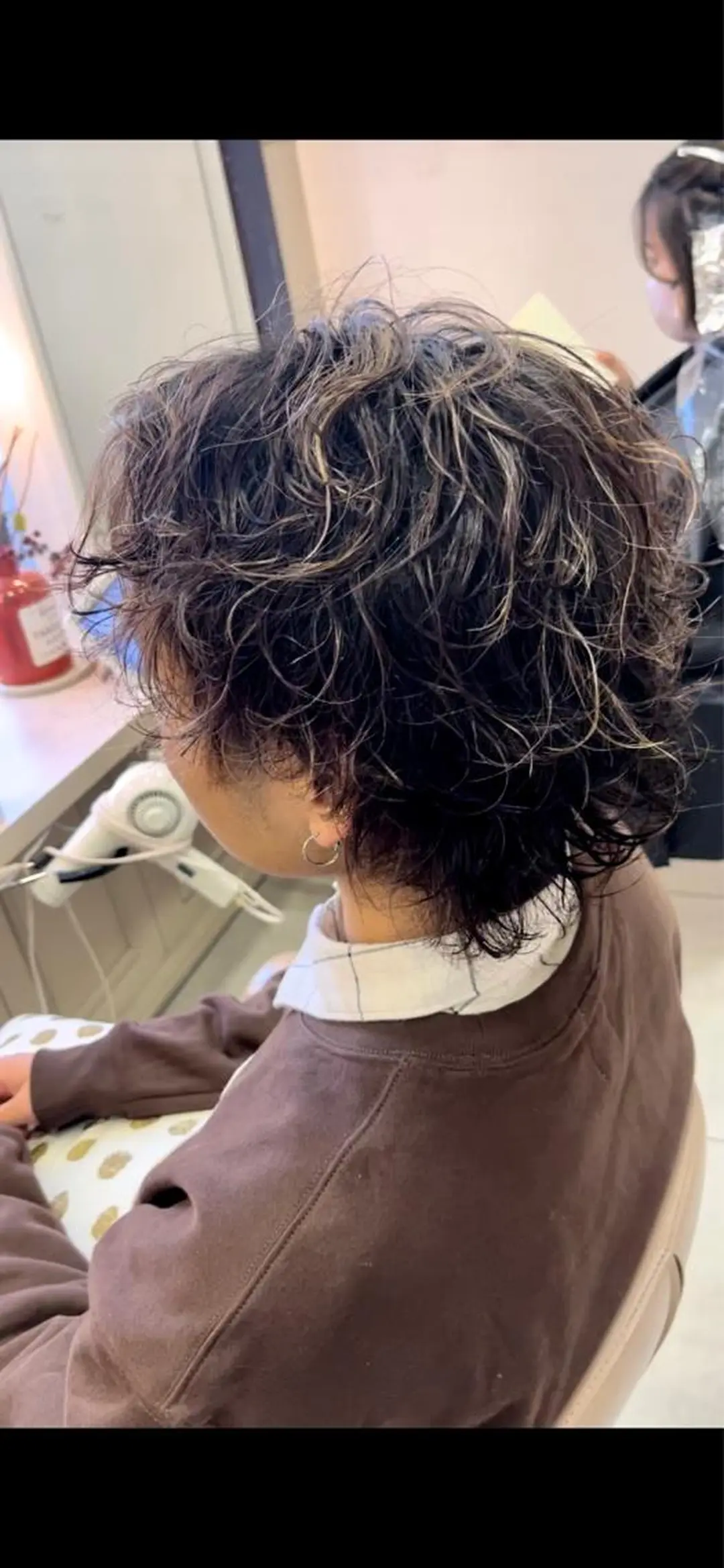 ミディアム カラー メンズ メンズハイライト ハイライトカラー ハイライト カット ヘアカラー 小倉 聖也のヘアスタイル