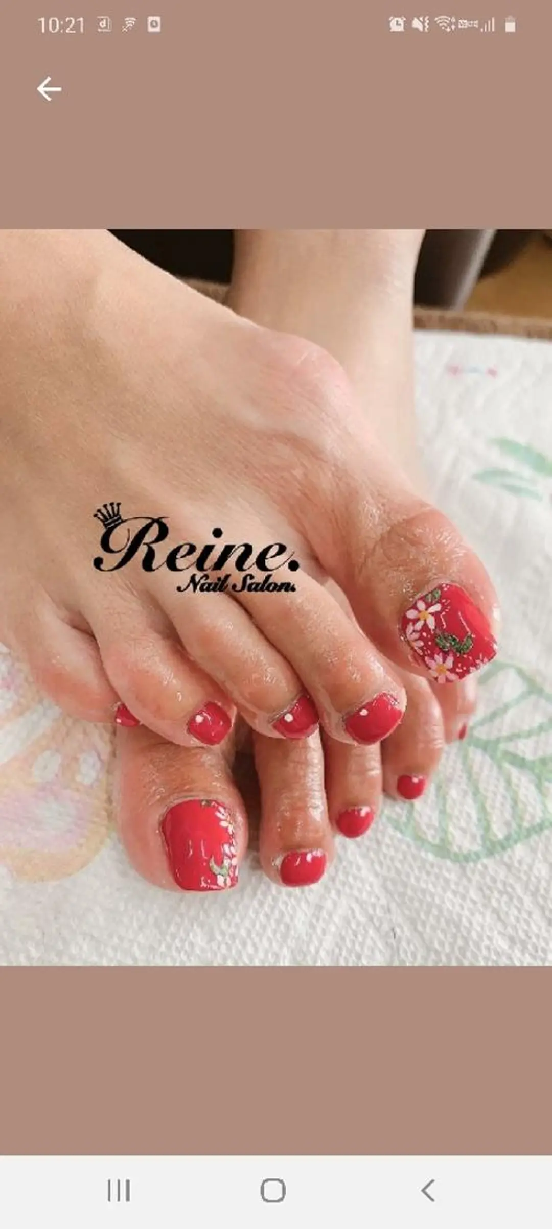 ネイル Nailsalon Reine所属・玉栄 伶奈のネイルデザイン