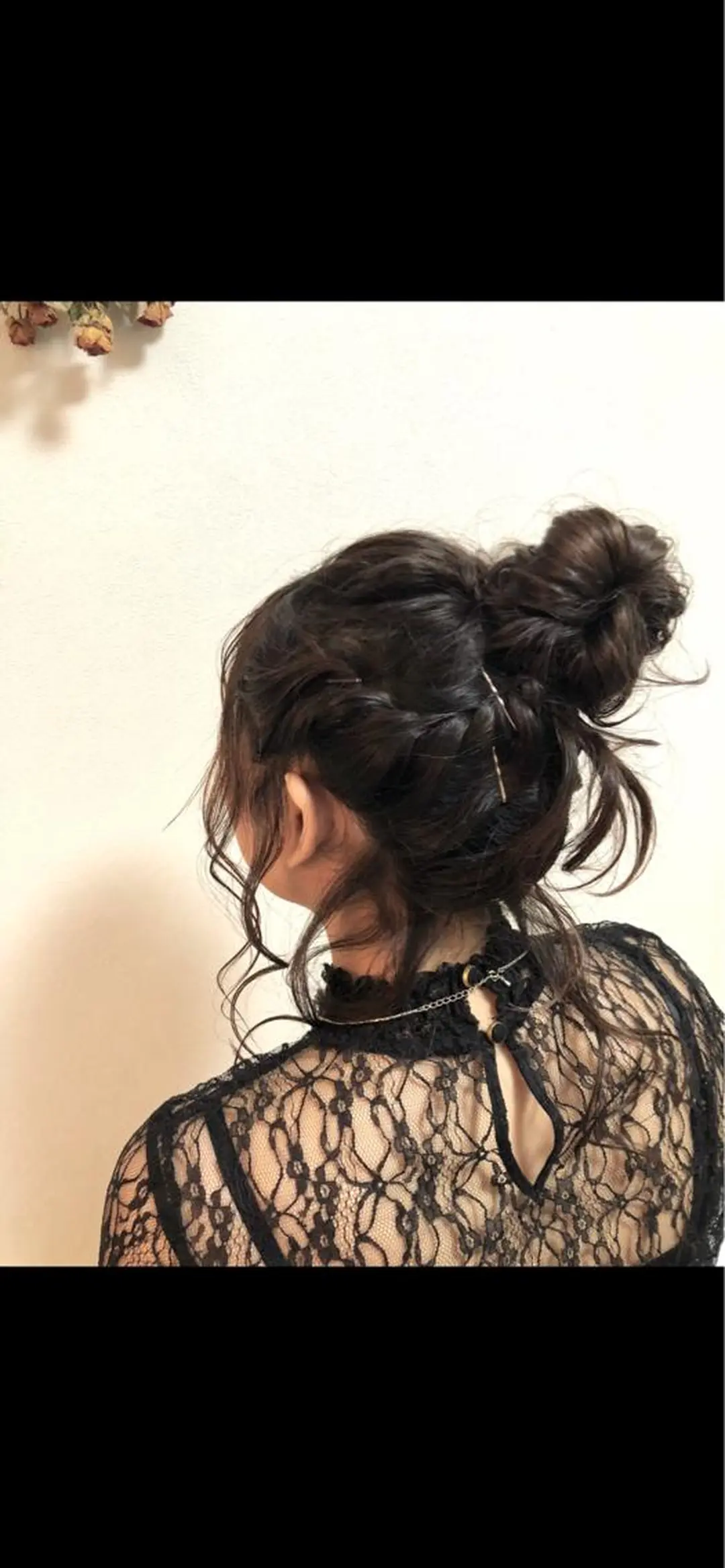 セミロング お団子ヘア おくれ毛 森安 華楠のヘアスタイル