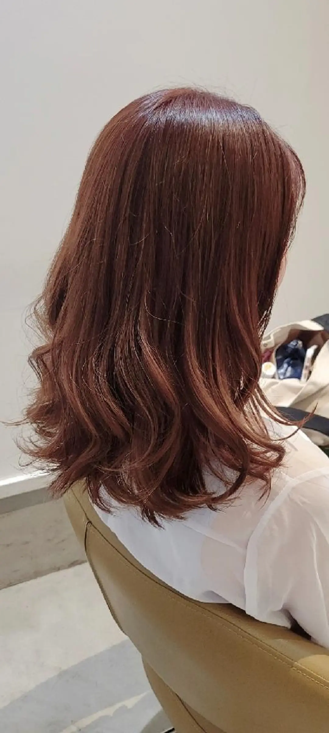 ミディアム ピンクラベンダー カット ヘアカラー トリートメント 尾澤 尚希のヘアスタイル