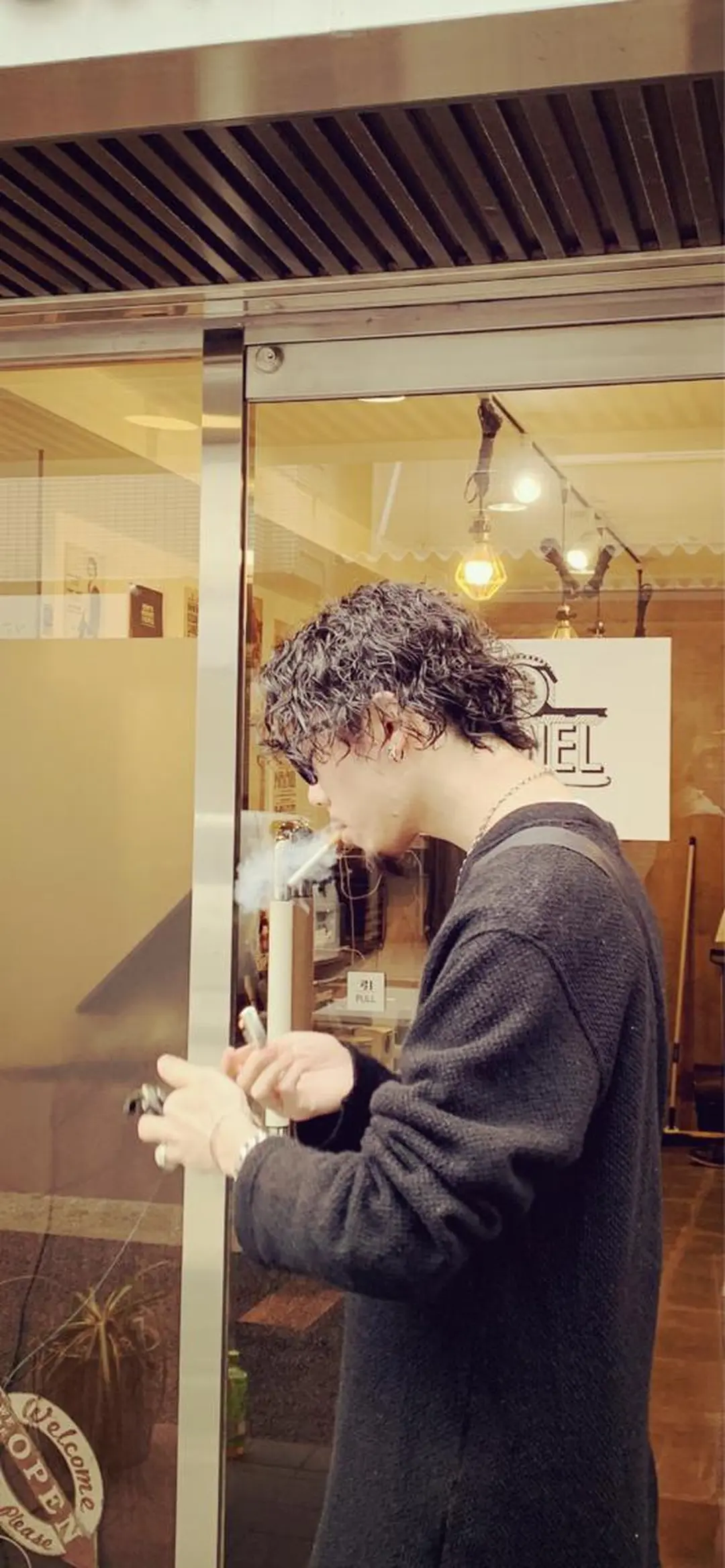 ミディアム パーマ メンズ 波巻きパーマ CARNEL所属・メンズ専門CANEL かずまのヘアスタイル