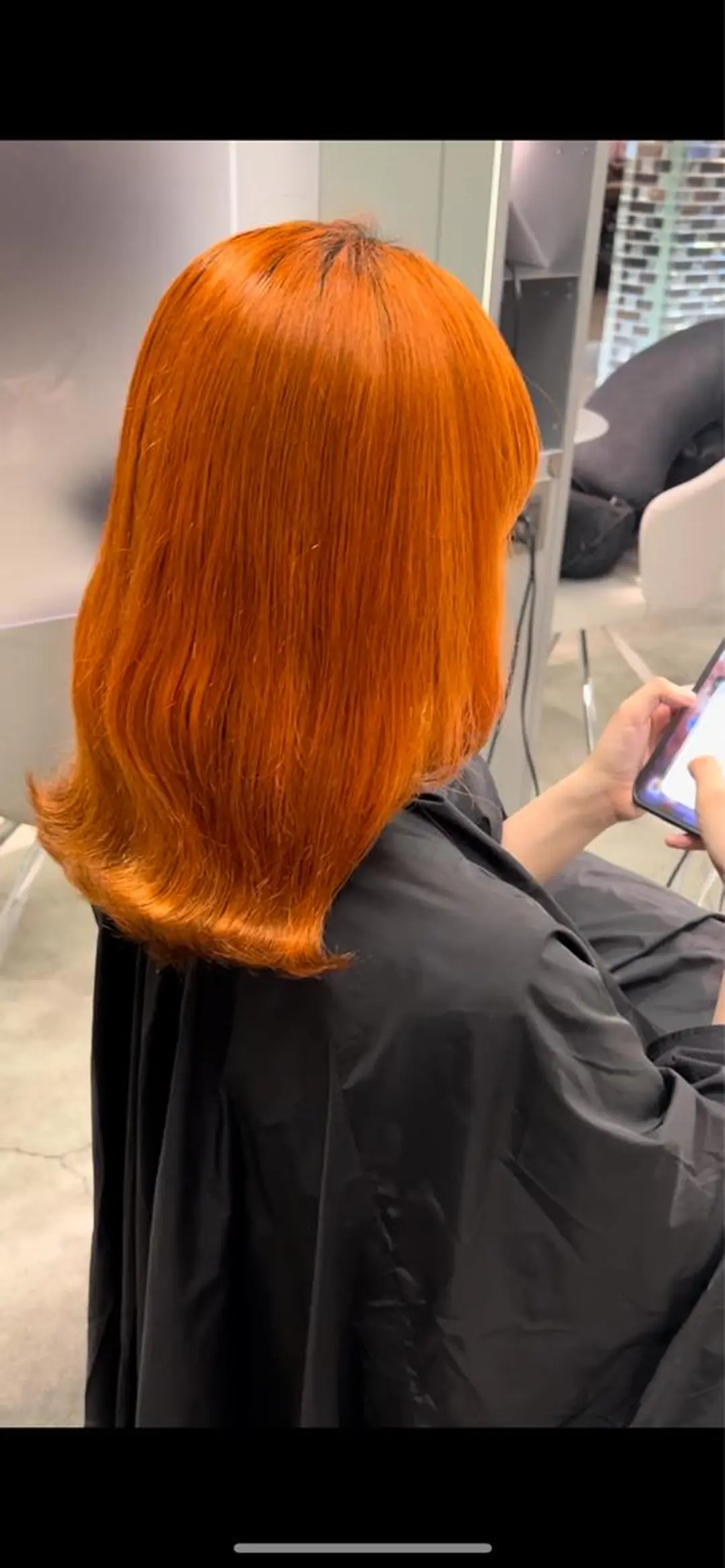 セミロング カラー ヘアアレンジ 寺澤 花梨のヘアスタイル