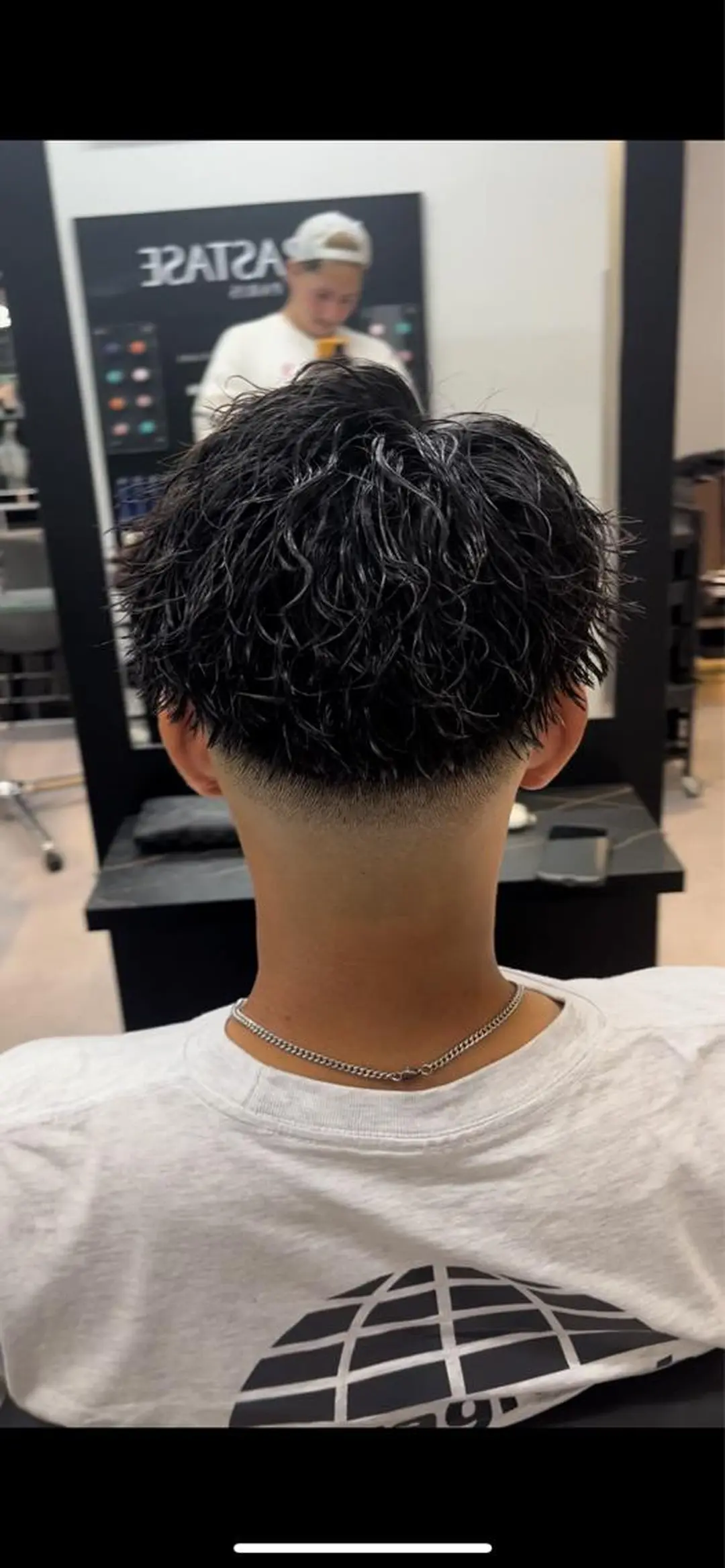 ショート ヘアアレンジ メンズ フェードカット スキンフェード カット men'slapis YUTOのヘアスタイル