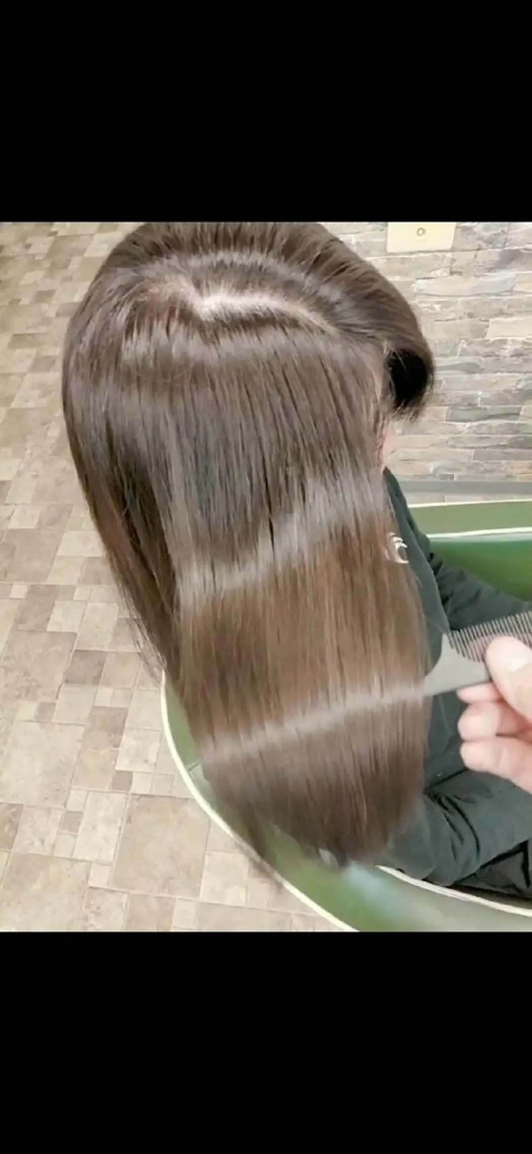 カラー ロング アクアカラー ブラウンカラー バイオレットカラー 顔周りカット 髪質改善 デザインカラー 髪質改善Lilithのその他イメージ