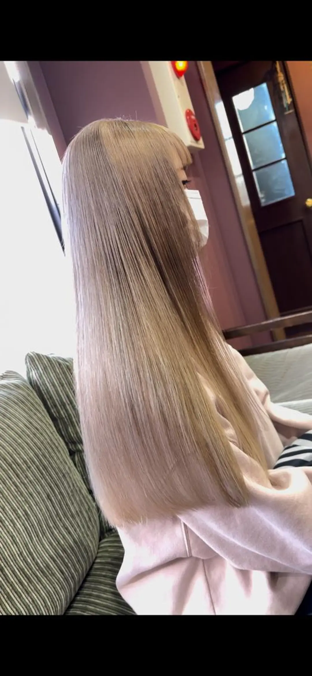 カラー バレイヤージュ ブリーチ グレージュ ハイライトカラー ハイトーンカラー カット ヘアカラー トリートメント Beyond（kitaro）所属・石井辰功也 フリーランス美容師のヘアスタイル