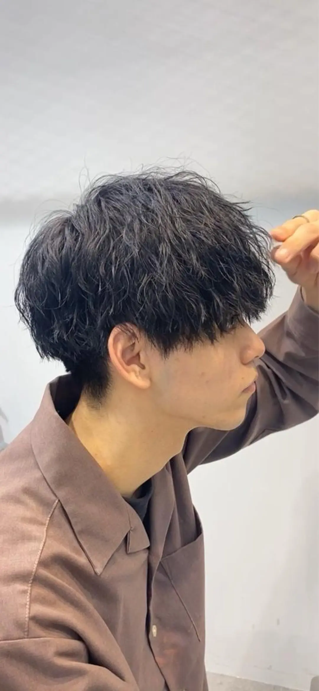 パーマ メンズ fifth 安次富　泰雅のヘアスタイル