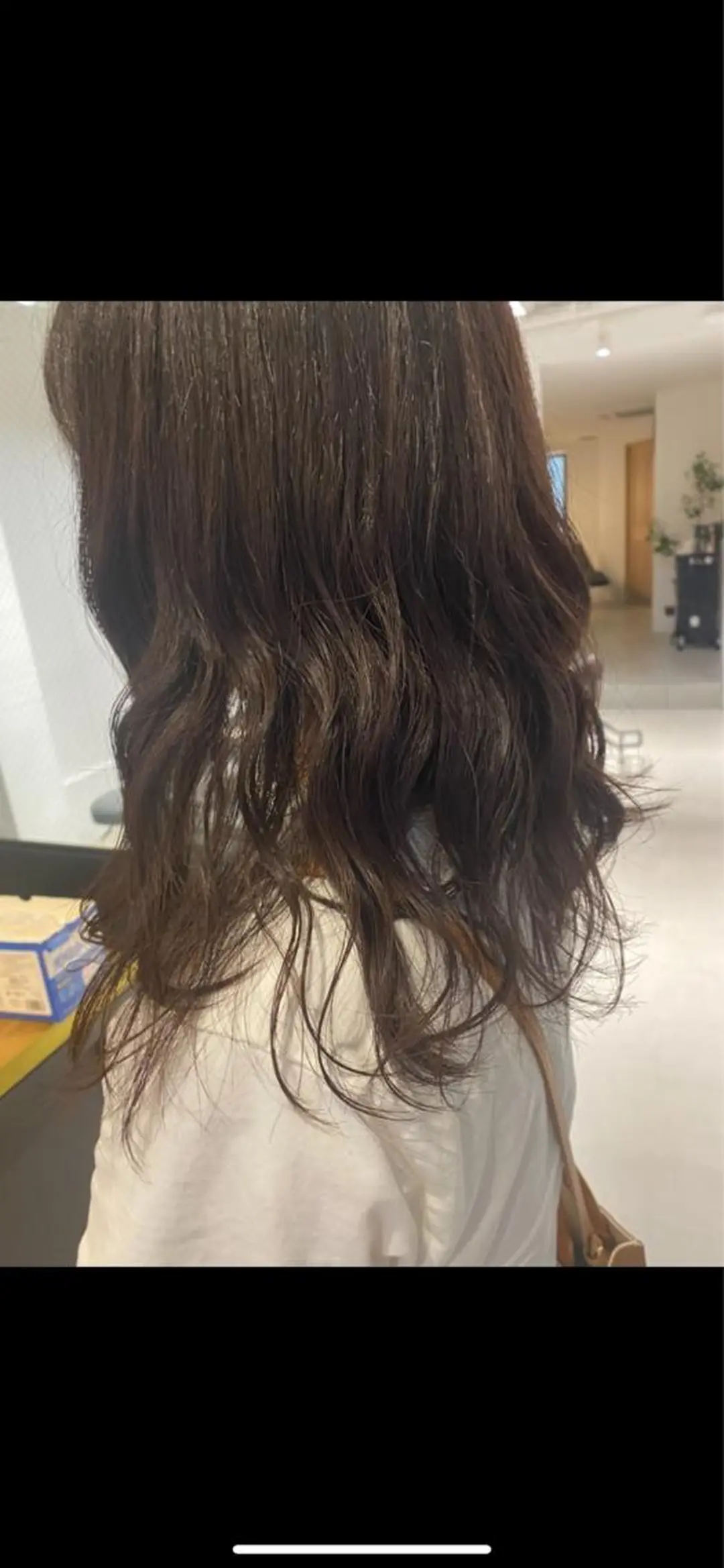 ミディアム ラベンダーブラウン 田村 りなのヘアスタイル