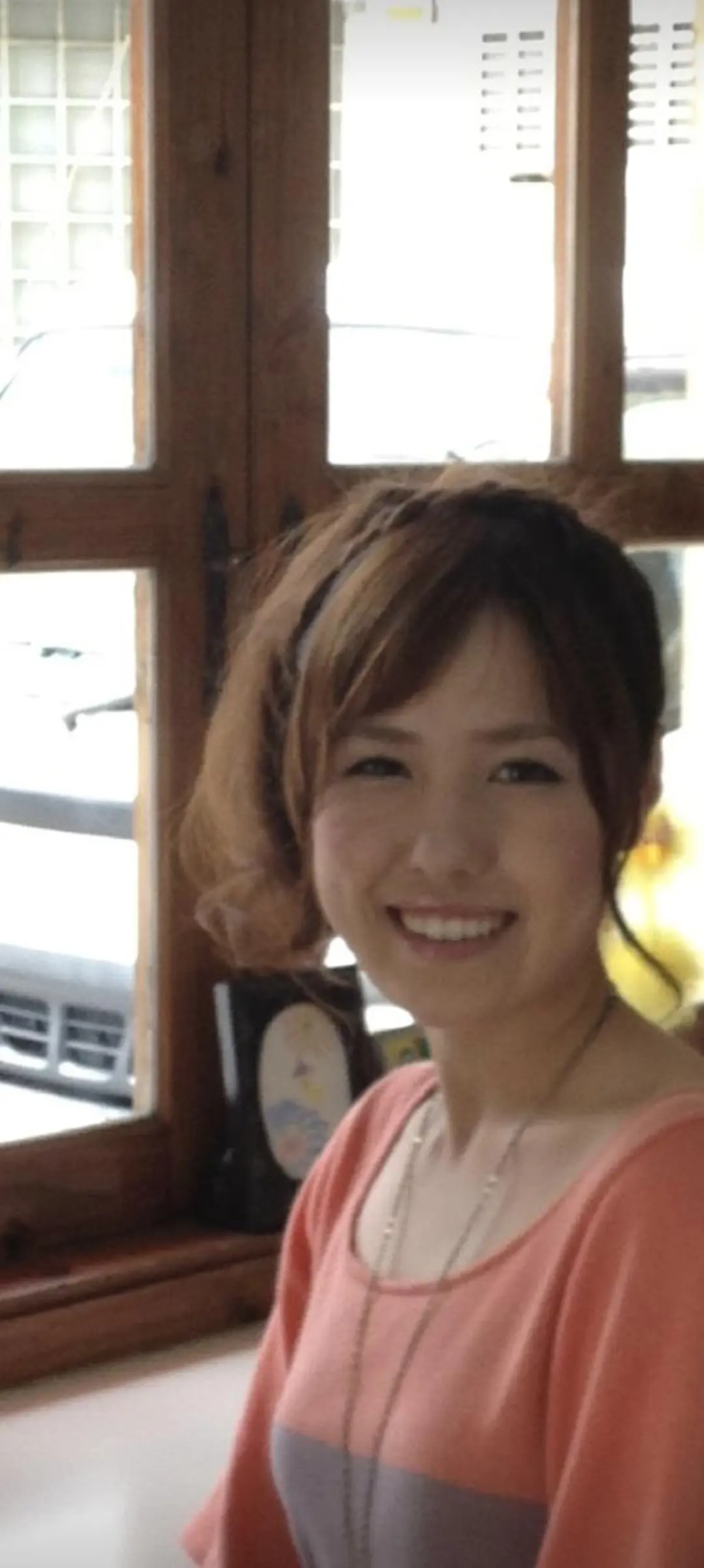 セミロング カラー ヘアアレンジ ポニーテール  知念　香トータル ビューティー🌷のヘアスタイル