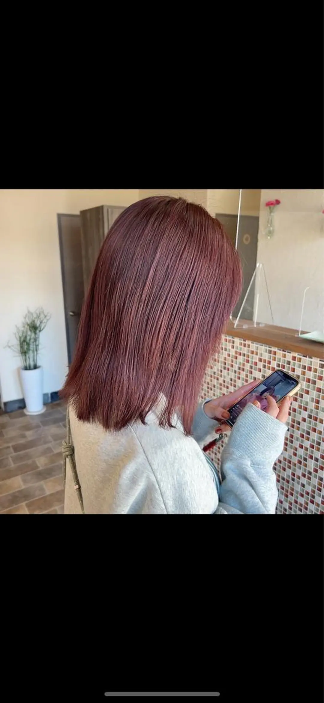 ミディアム カラー 中村 友香のヘアスタイル