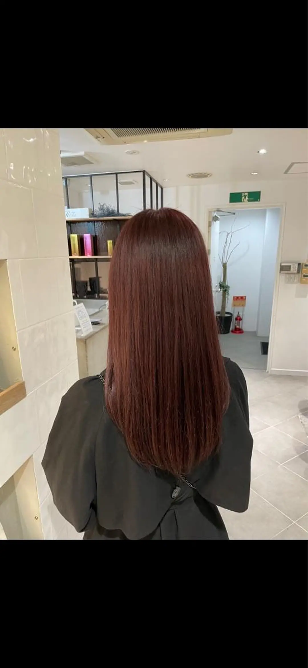 ロング fullbloom所属・さかもと りくのヘアスタイル