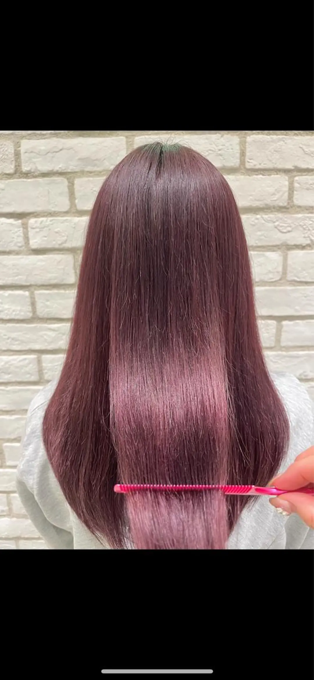 ロング DC カラーモデルのヘアスタイル