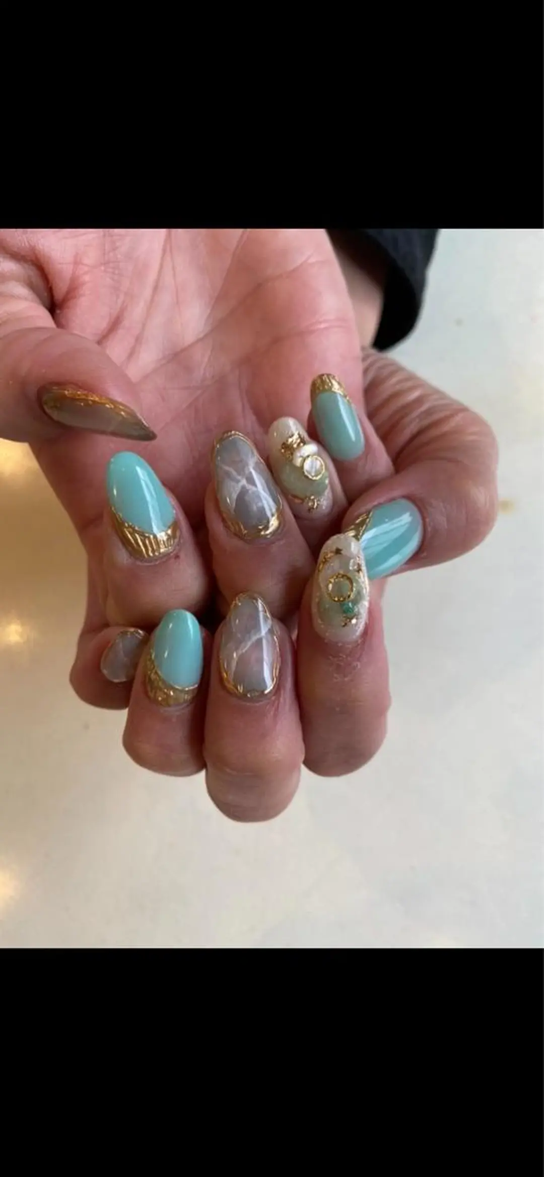 ネイル ハンドネイル atelier Reylaのネイルデザイン