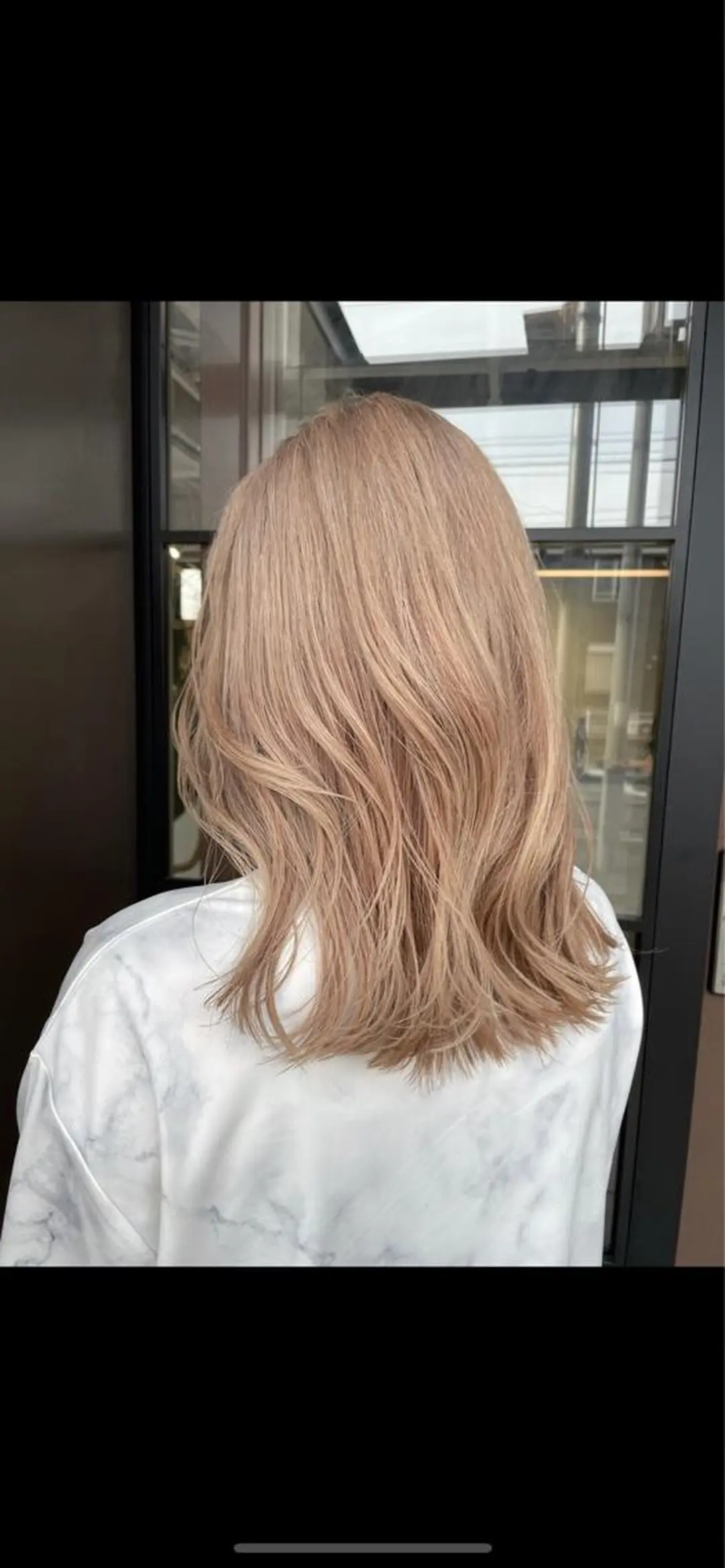 ミディアム カラー ブリーチ ブロンド 透明感カラー カット ヘアカラー トリートメント mizuki /骨格似合わせのヘアスタイル