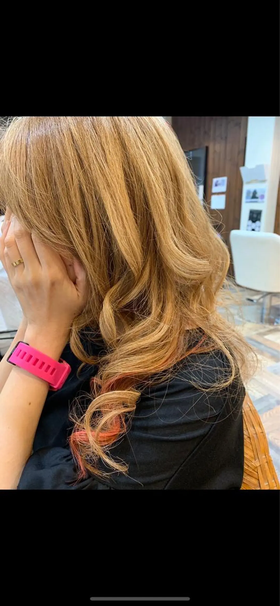 ロング カラー インナーカラー ピンクカラー R's hair 大道瞳のヘアスタイル