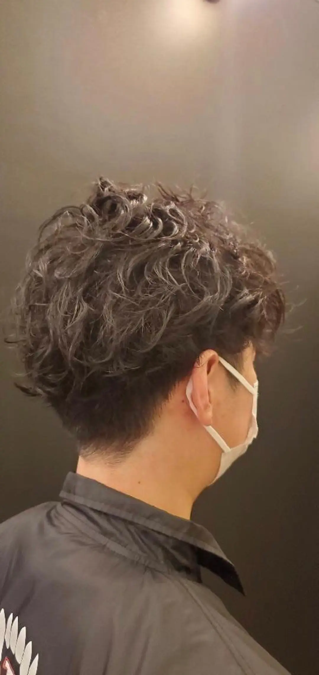 ショート パーマ メンズ 沖谷 航のヘアスタイル