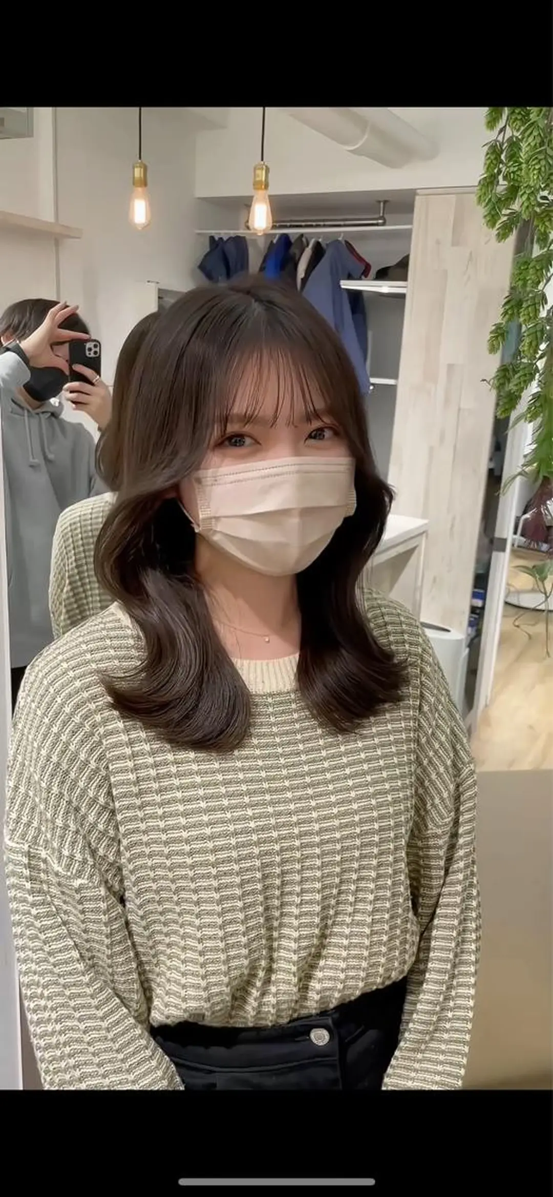 セミロング ハイライト 髪質改善 レイヤーカット liberté リベルテ所属・韓国ヘア/髪質改善 レイヤーカット/会田のヘアスタイル