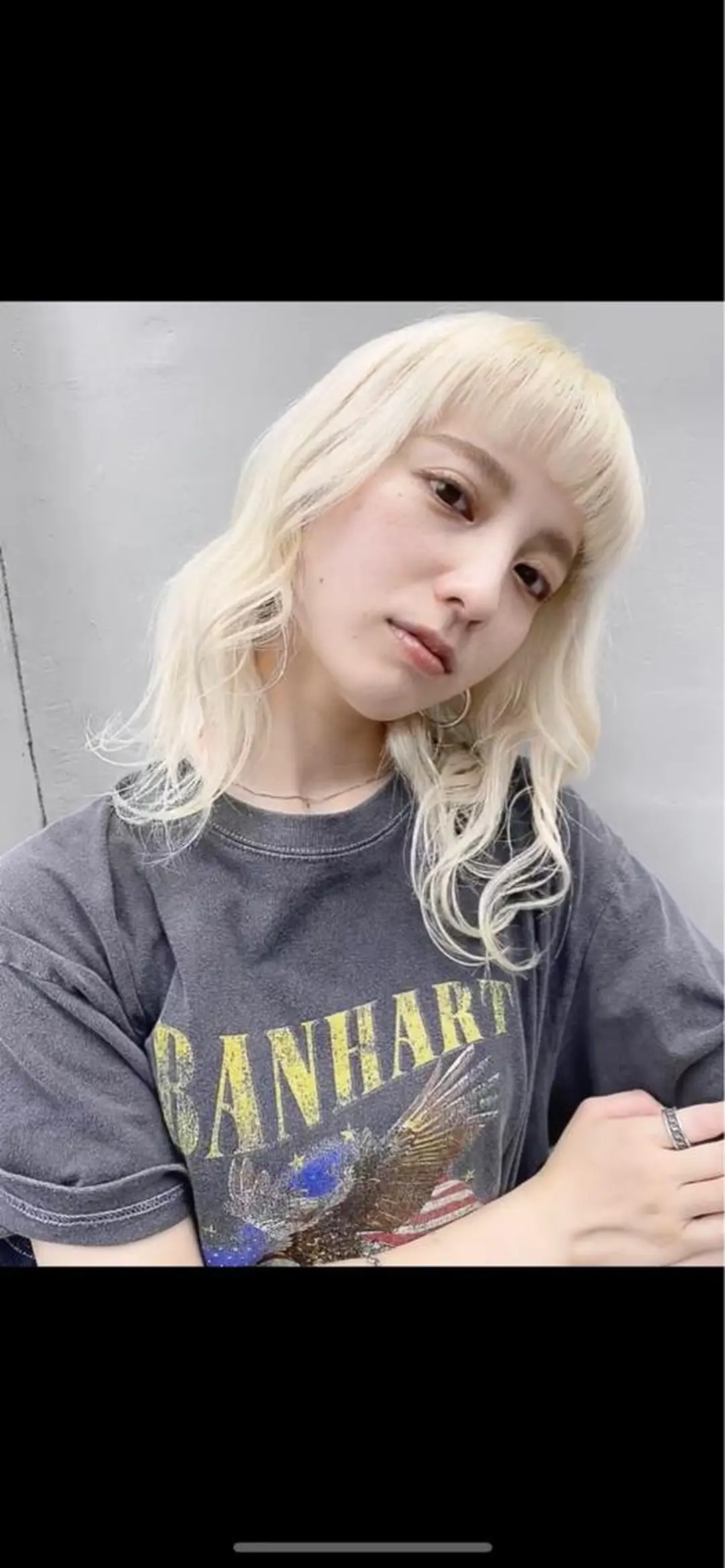 ミディアム カラー mimiiy梅田 中崎町ハイトーンのヘアスタイル