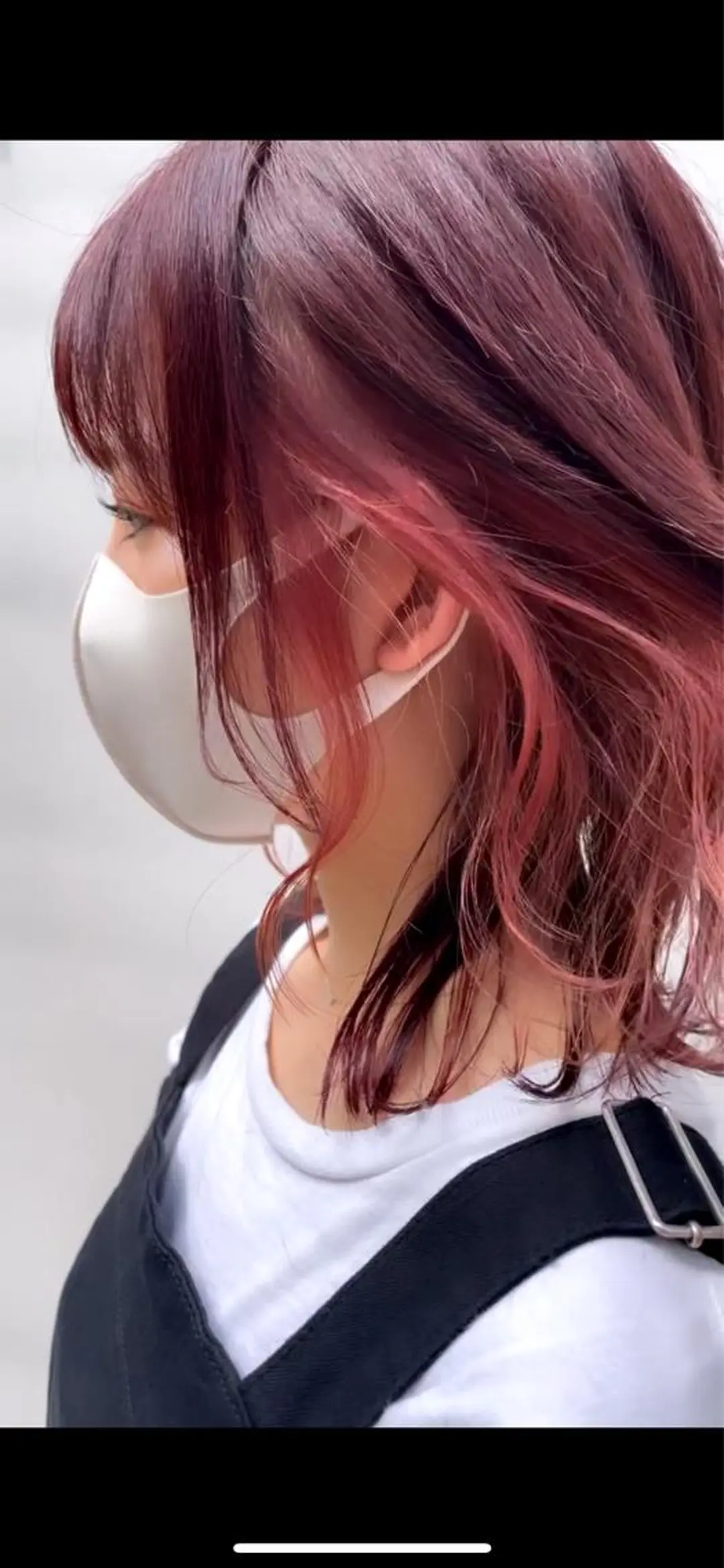 ミディアム カラー インナーカラー ピンクカラー ヘアカラー トリートメント chama レイヤーカットのヘアスタイル