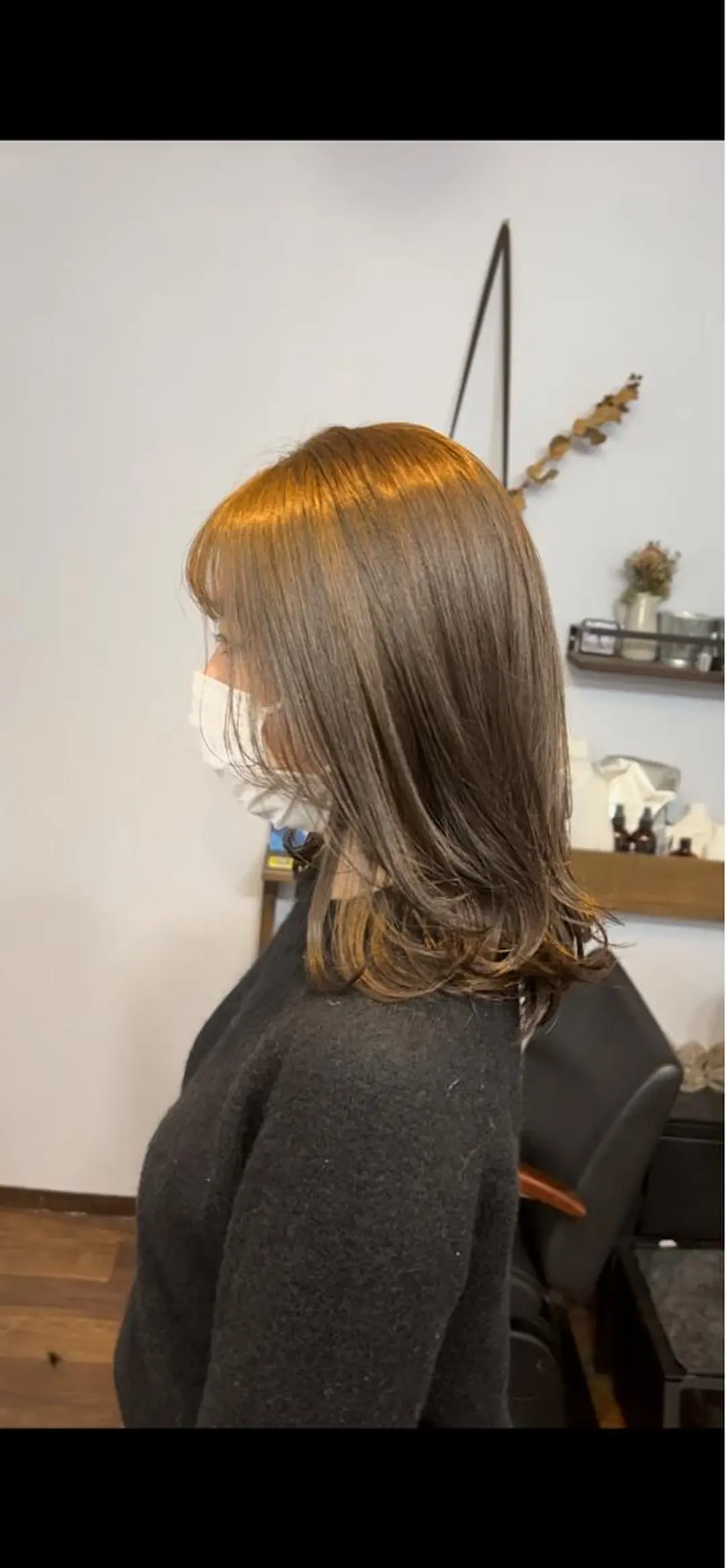 ミディアム カラー ベージュカラー シルバー シルバーベージュ 🌈美髪✂︎艶色🎨 頭皮改善🍀TAKUのヘアスタイル