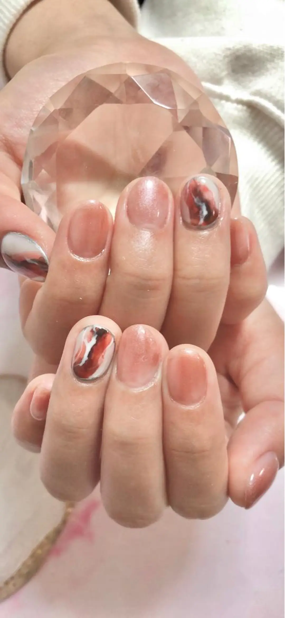 ミディアム カラー キッズ ネイル マツエク・マツパ ハンドネイル ハンドケア 💎ビューティサロン 湘南 RIRAN💎のネイルデザイン