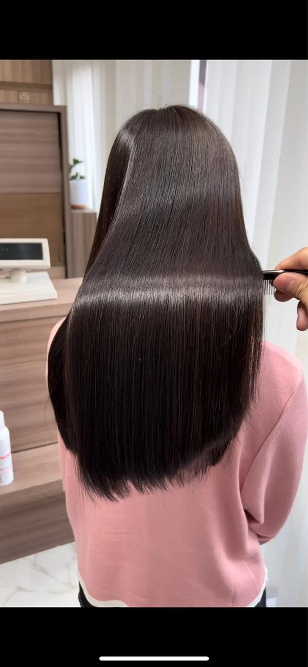 ロング 縮毛矯正 レイヤー×韓国 🇰🇷鈴木啓太のヘアスタイル