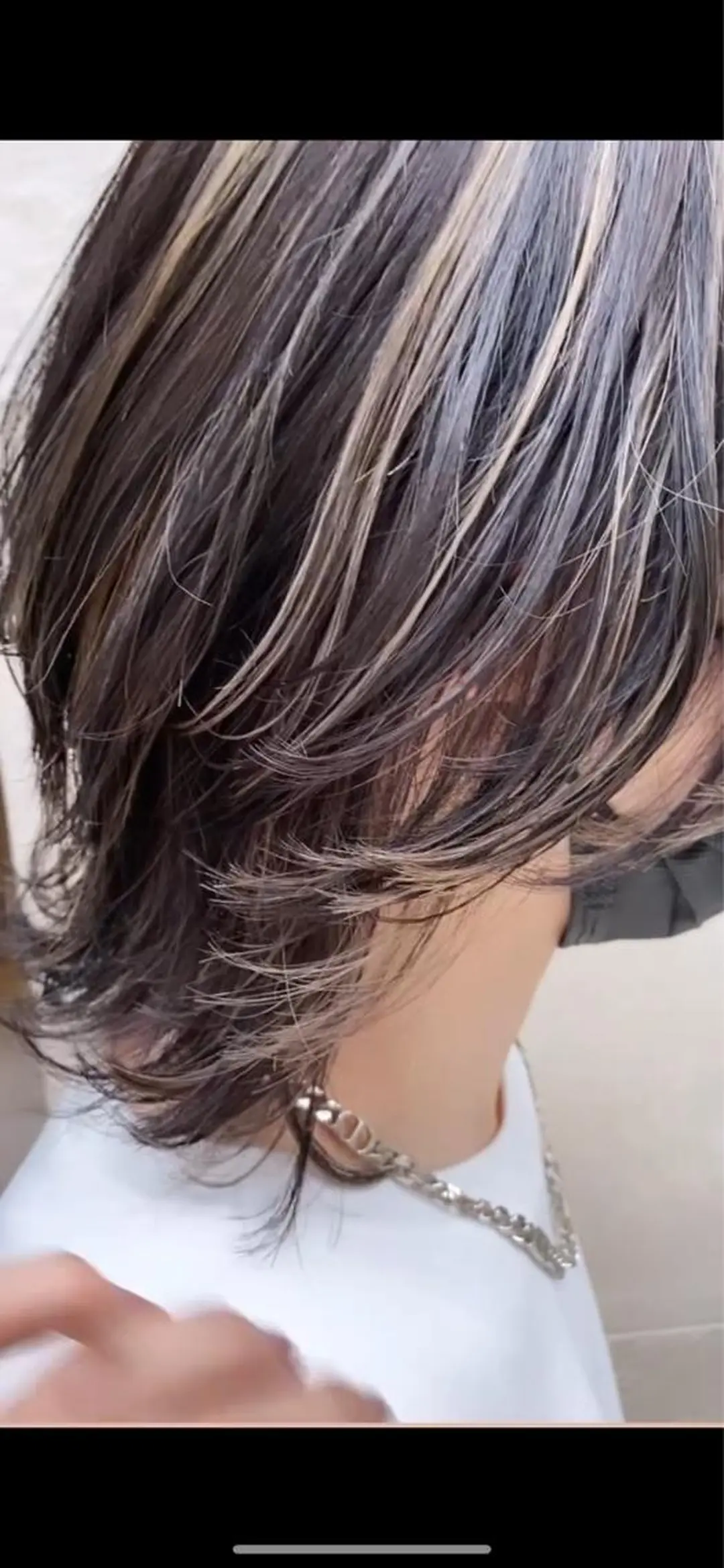 メンズ 透明感ブリーチ/ メンズパーマのヘアスタイル