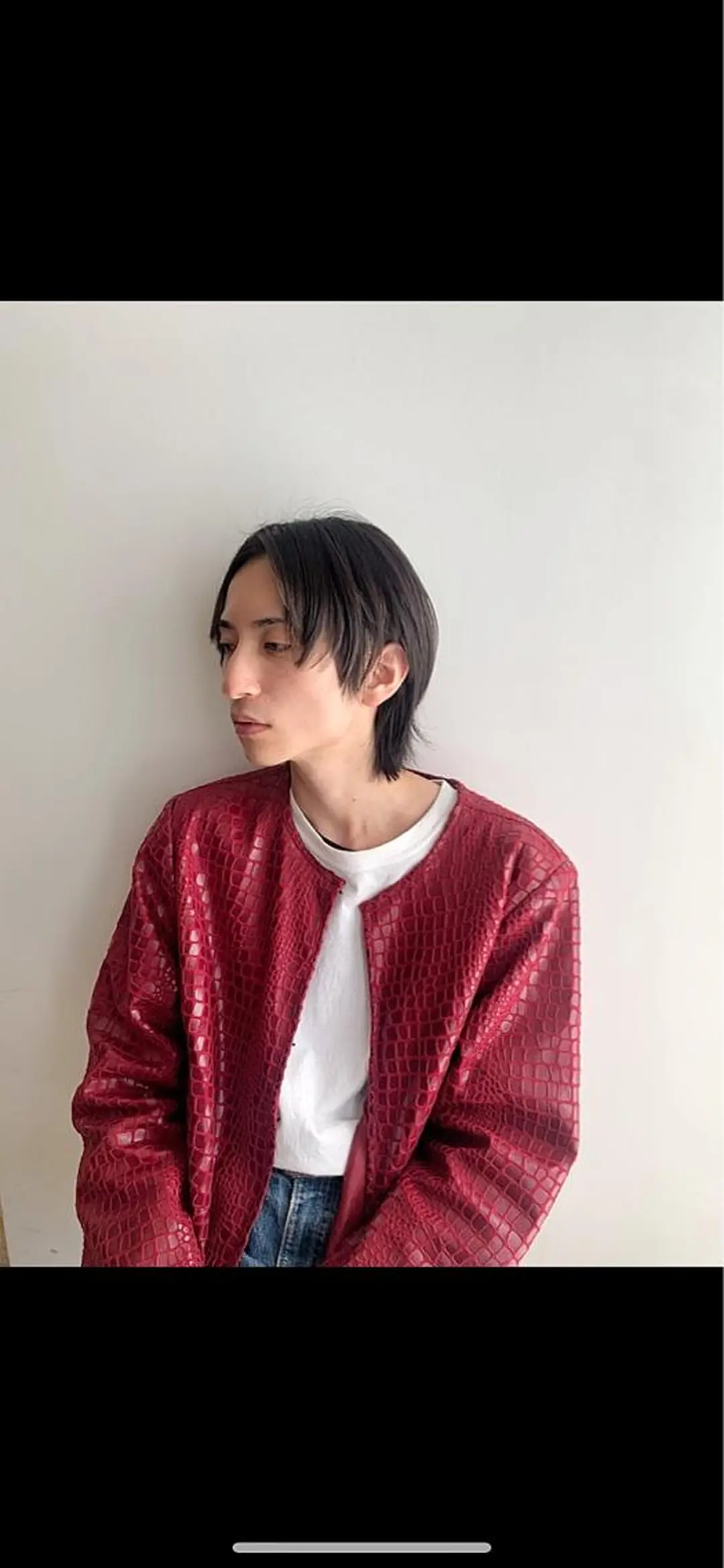 ミディアム メンズ センターパート メンズウルフカット ウルフカット カット ヘアセット メンズStylist 山根慧のヘアスタイル