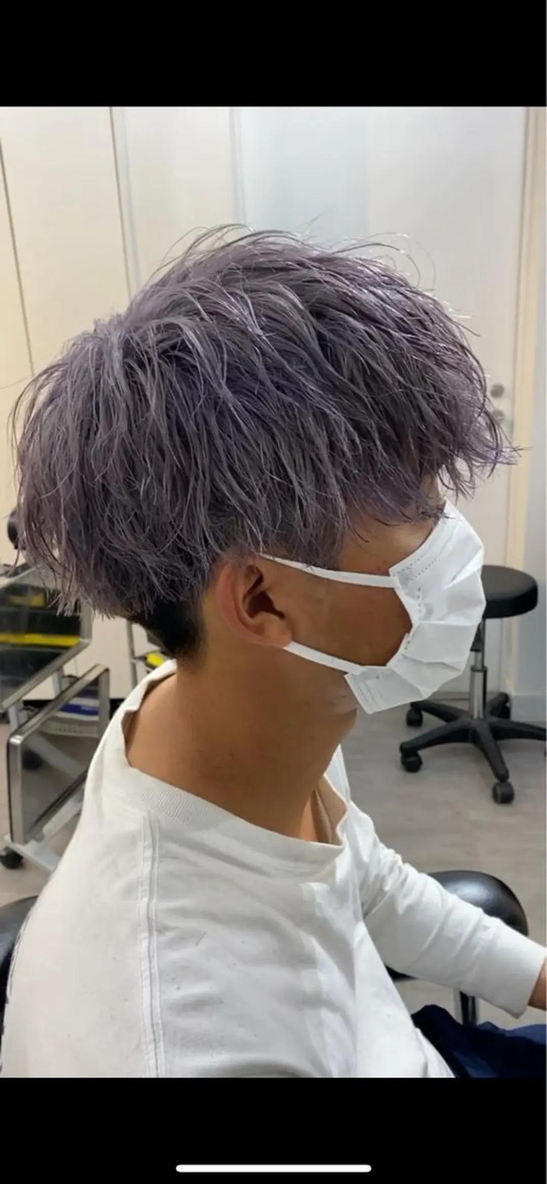ショート カラー メンズ メンズブリーチ ブリーチ ラベンダーカラー シルバー カット ヘアカラー dot.グループ指名 No.1橋本滉太のヘアスタイル