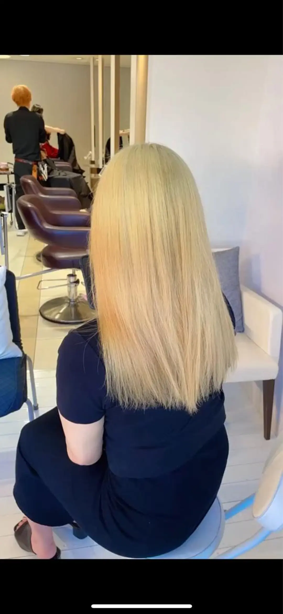 セミロング カラー ブリーチ ケアブリーチ トリートメント 🧬艶髪エク向井 琉矢🧬のヘアスタイル