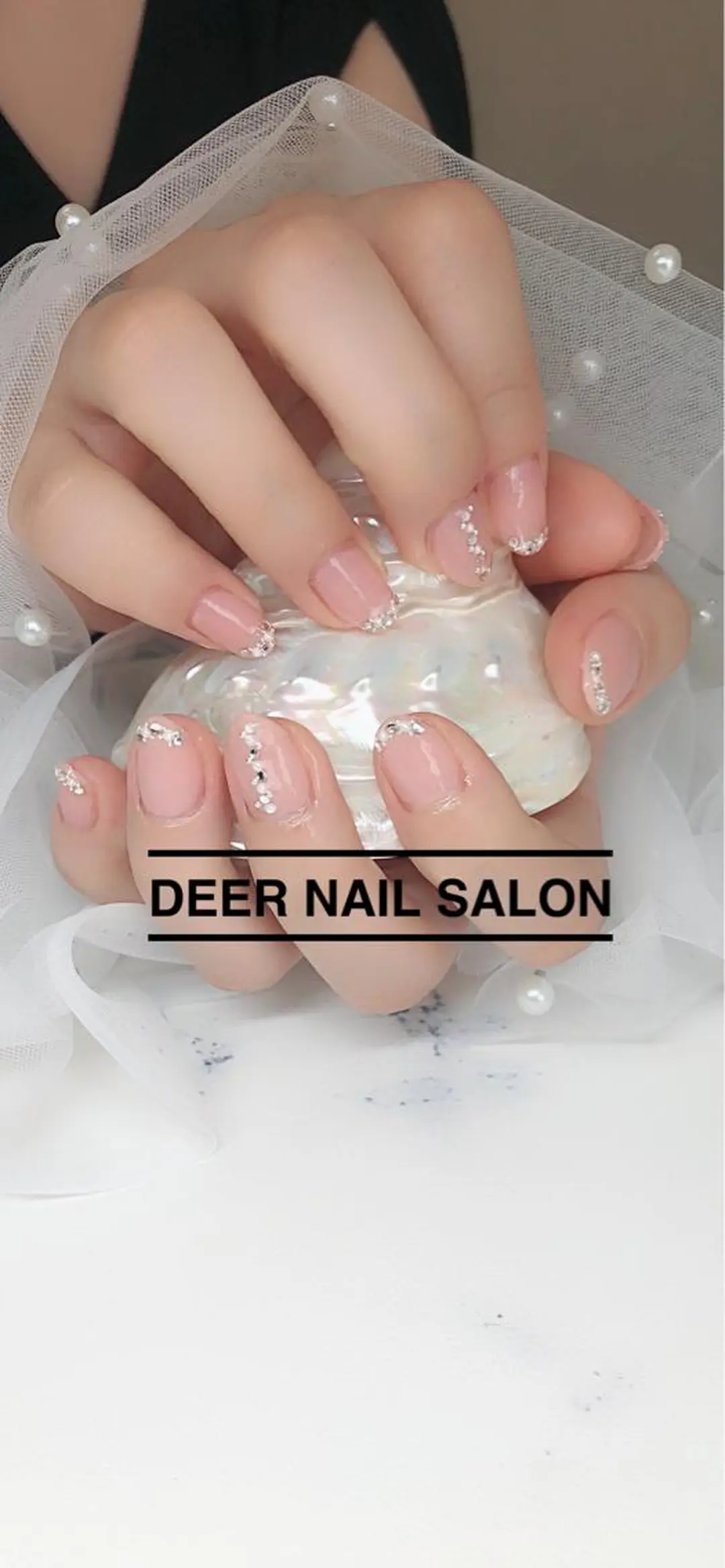 ネイル ストーンネイル Peachy 🍑のネイルデザイン