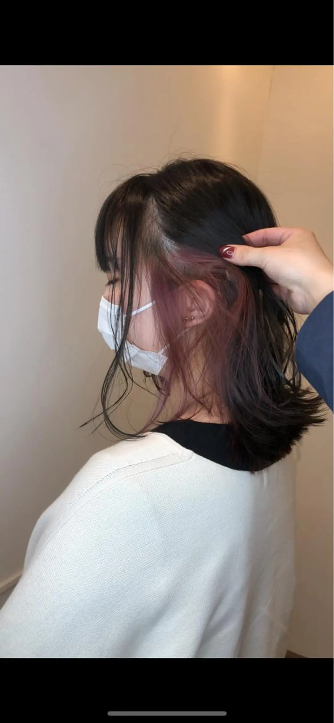 ミディアム カラー インナーカラー ピンクカラー カット ヘアカラー 前川 万都里のヘアスタイル