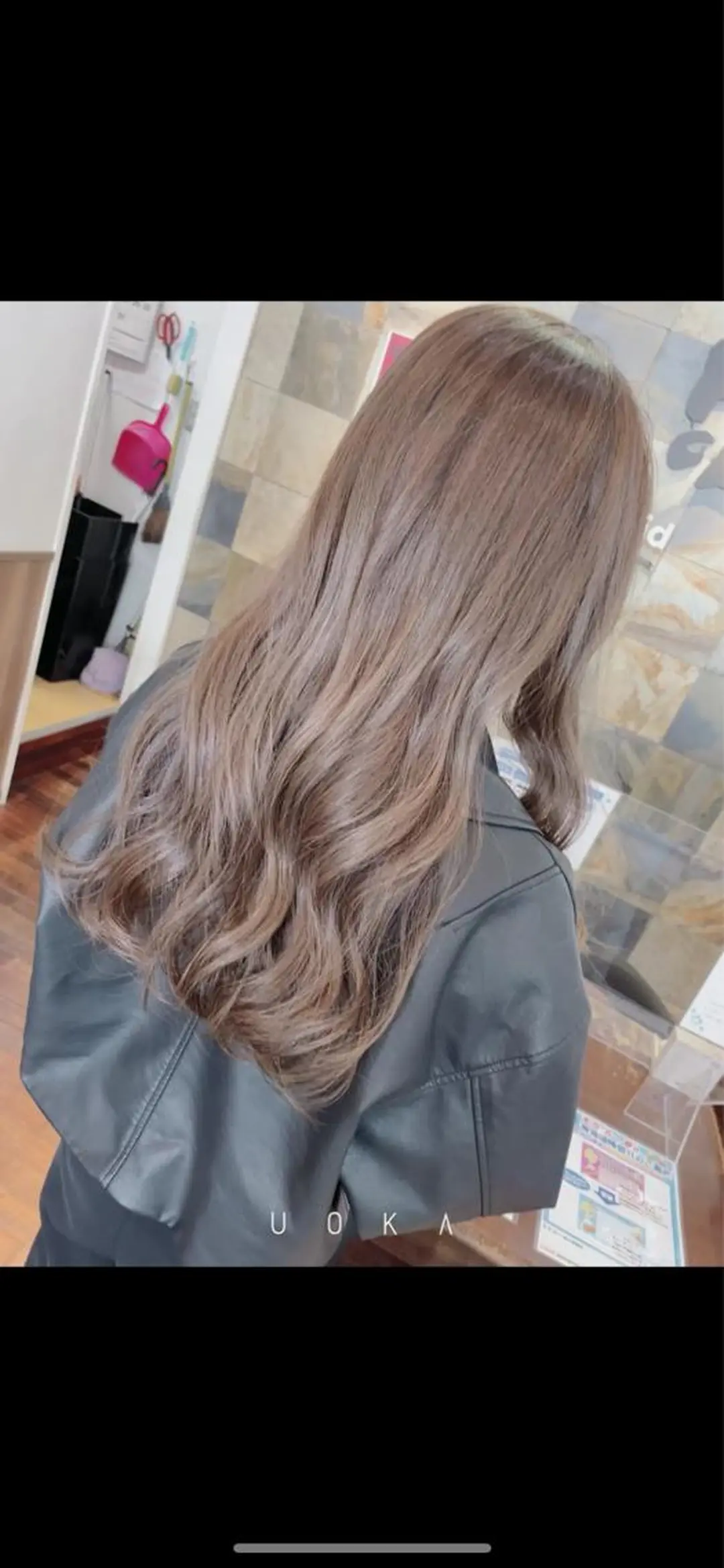 ロング カラー ヘアアレンジ ベージュカラー ブリーチ ブリーチなしカラー 福見 美保のヘアスタイル
