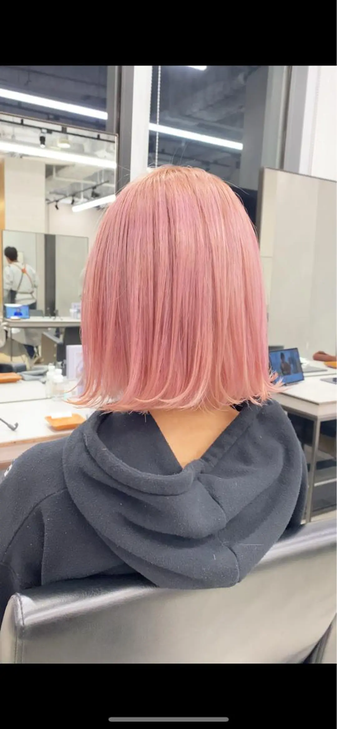 ミディアム カラー 🎨ショートの神様 /神評価🎨原田公祐のヘアスタイル