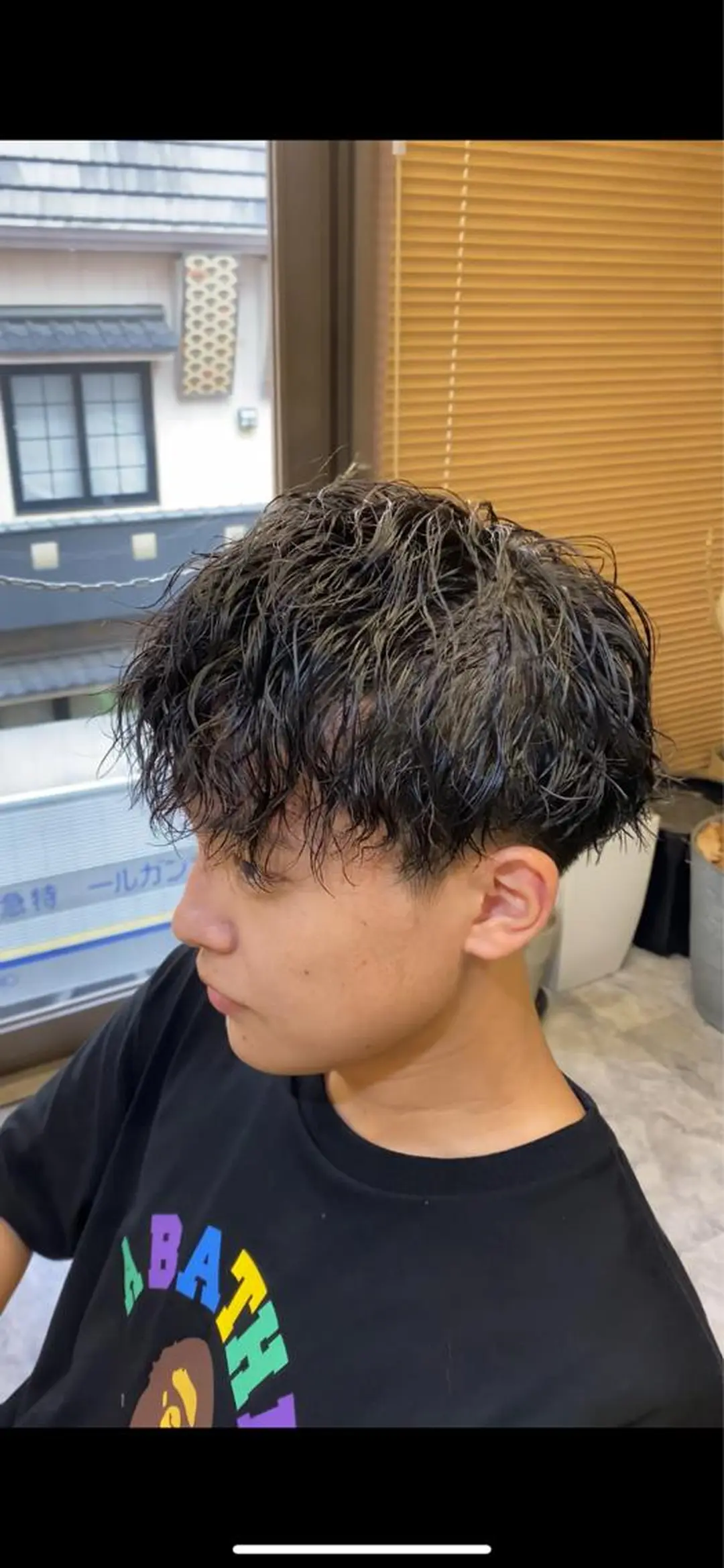 ショート パーマ ヘアアレンジ メンズ カット HAZEL博多所属・杉村 一輝のヘアスタイル
