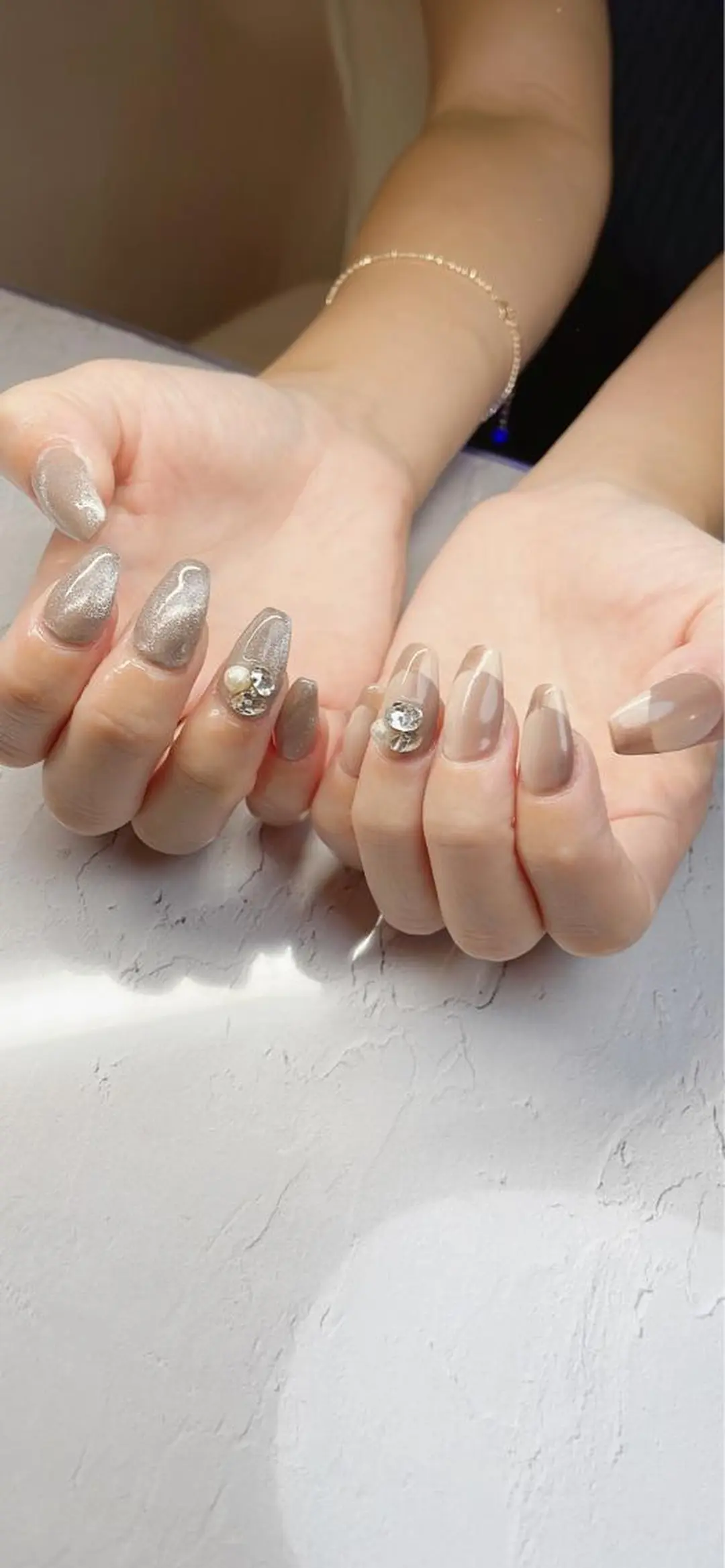 ネイル フレンチネイル マグネットネイル オンブレフレンチ ハンドネイル LaLa Peach 福岡のマツエク・マツパデザイン