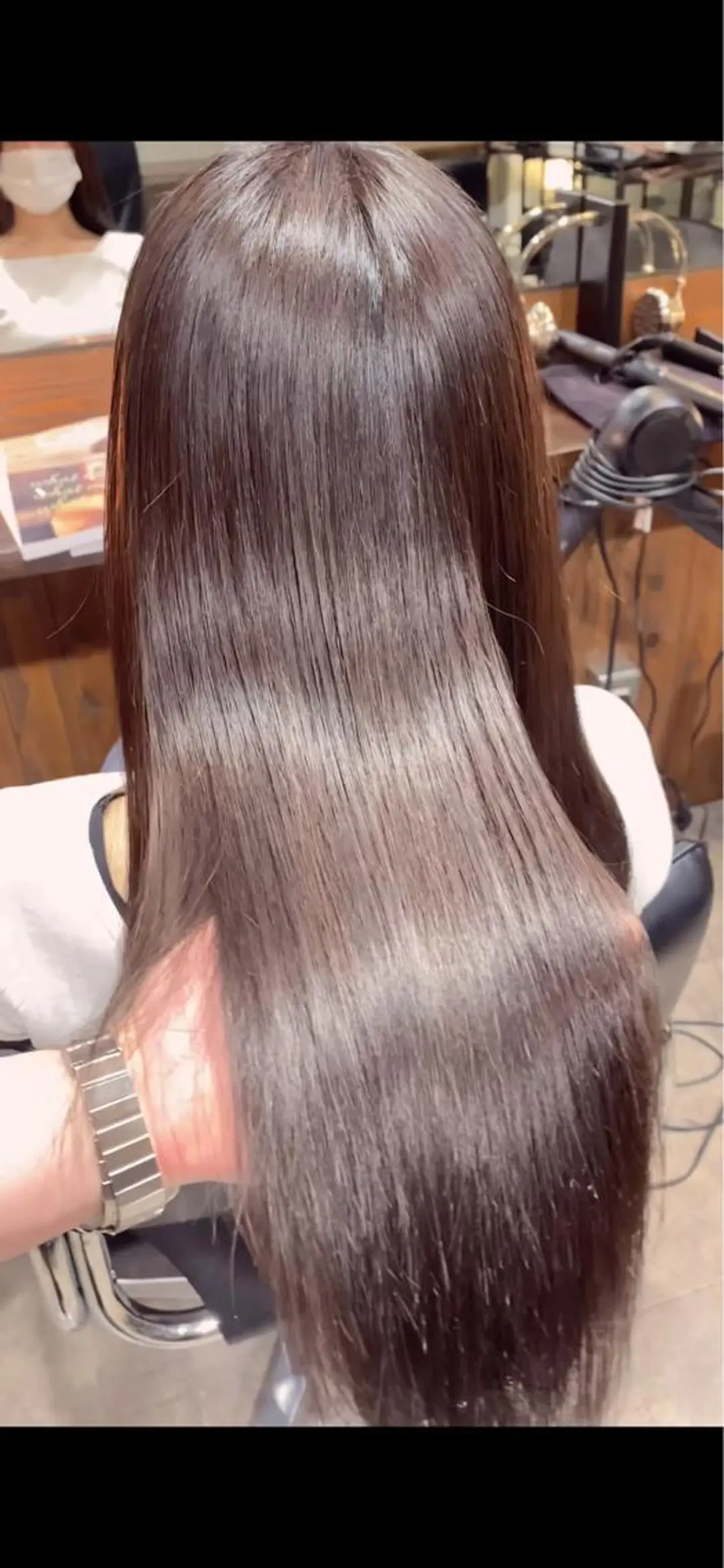 ロング 酸性ストレート コールネックスザサロン所属・白髪ぼかし×デザイン 🕊️🫧ホウジョウのヘアスタイル