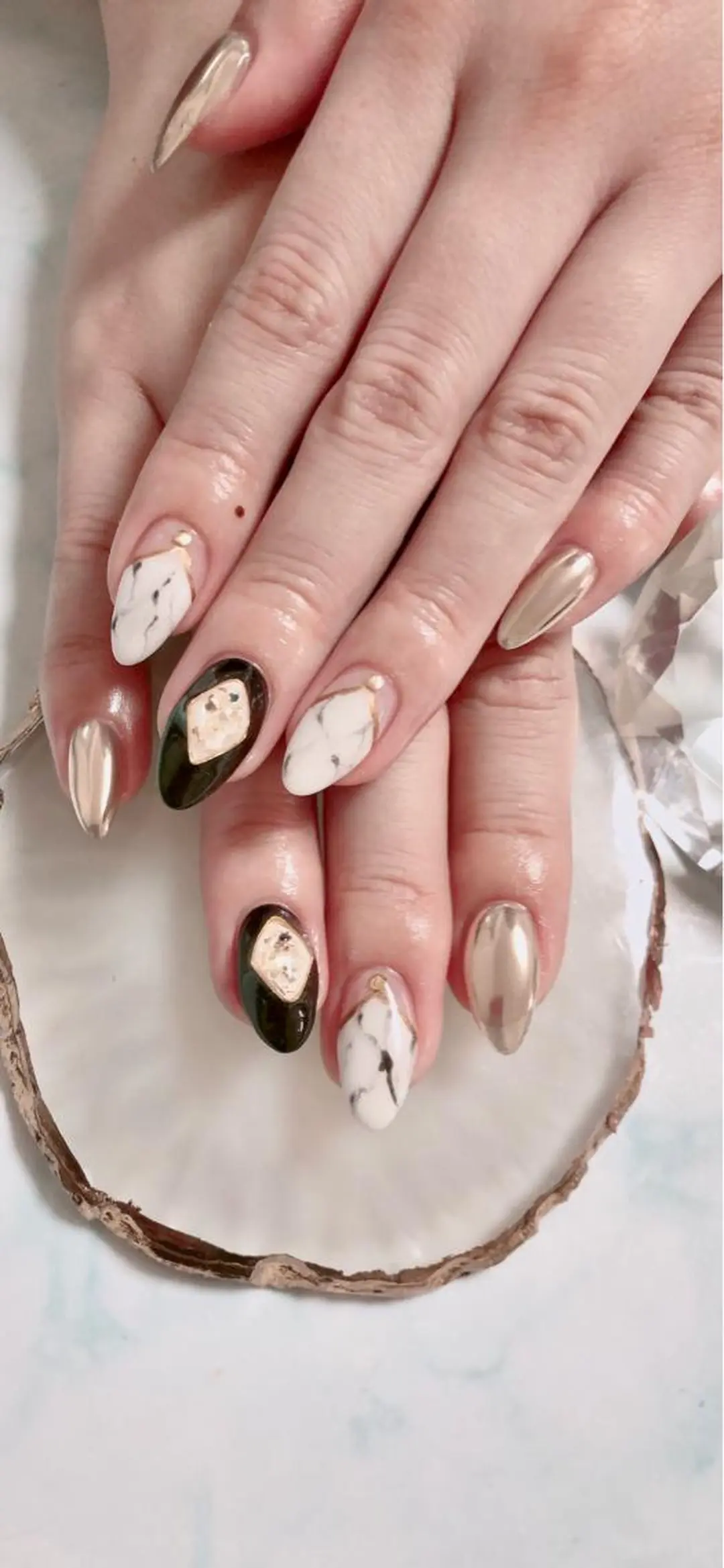 セミロング カラー キッズ ネイル マツエク・マツパ ハンドネイル ハンドケア 💎ビューティサロン 湘南　RIRAN💎のネイルデザイン