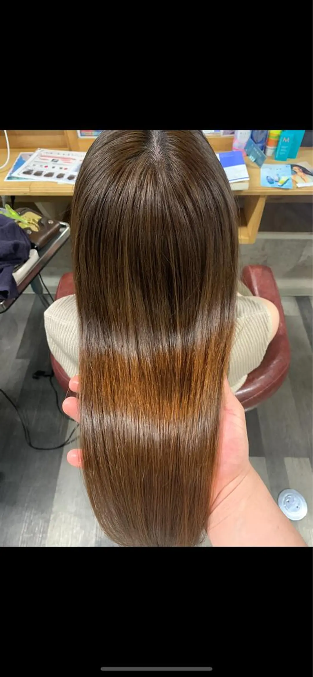 セミロング カラー PANOL 秀島のヘアスタイル