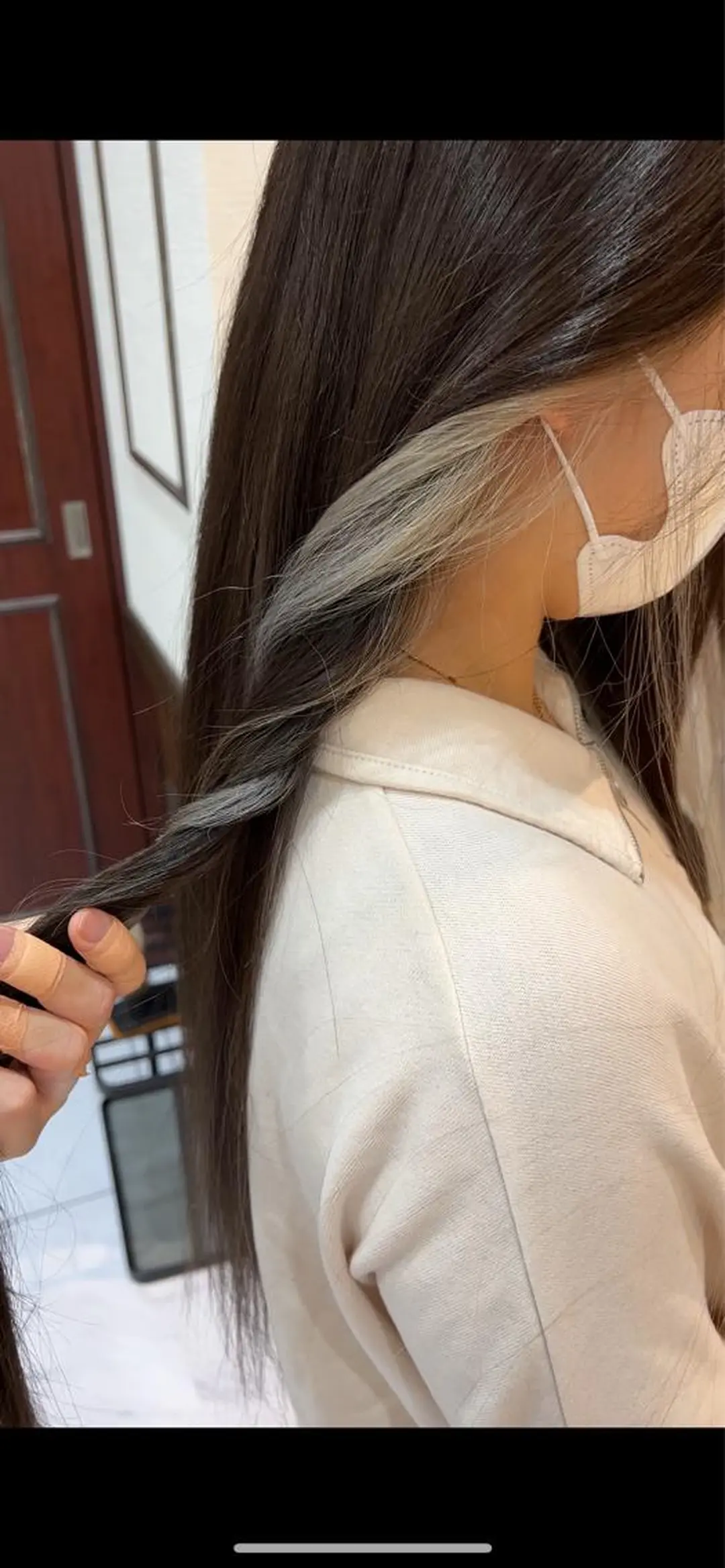 ロング カラー インナーカラー カット ヘアカラー トリートメント あんどう ゆうかのヘアスタイル