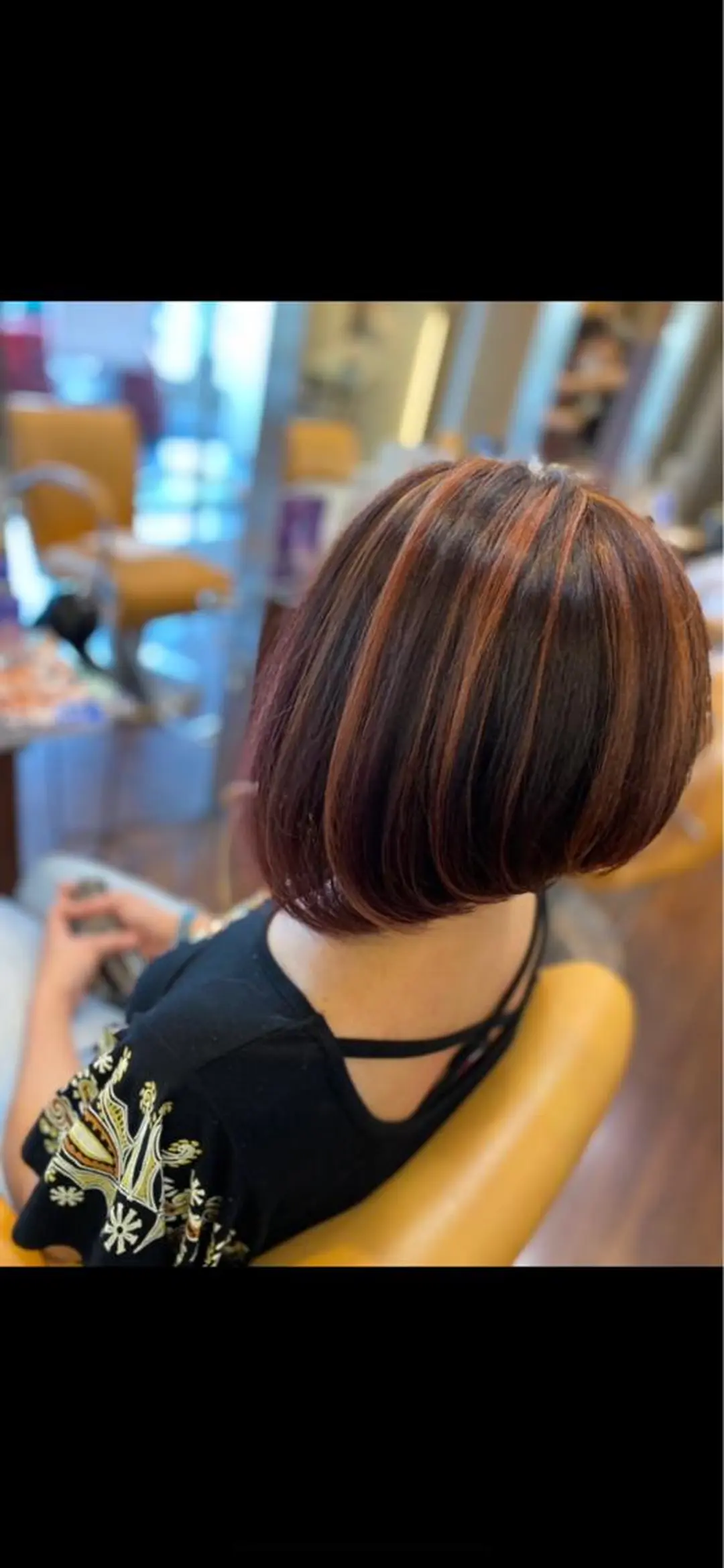 ショート カラー カット ヘアカラー 鈴木 千恵子のヘアスタイル