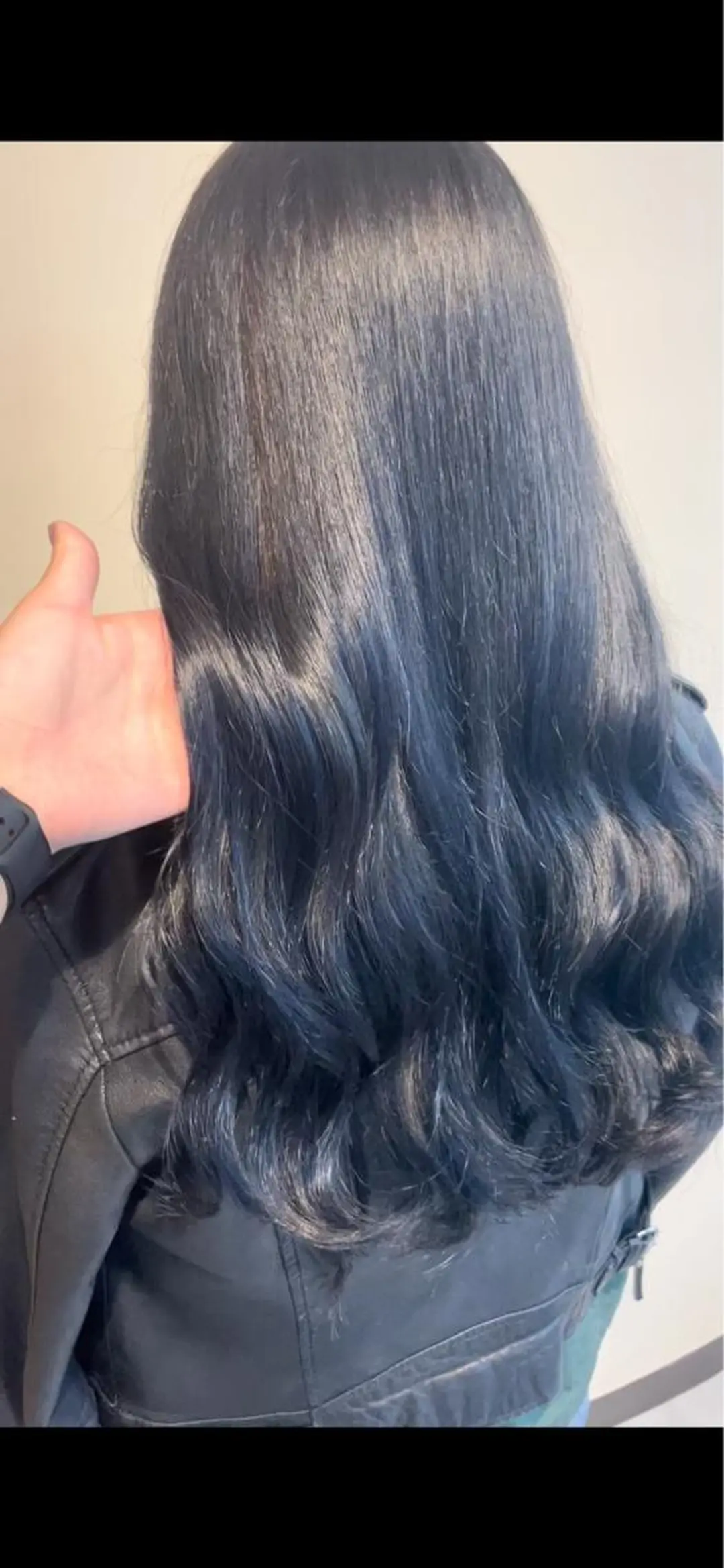 ロング カラー ブルーカラー ネイビーカラー ヘアカラー トリートメント チヒョ🦋 韓国hair🇰🇷のヘアスタイル